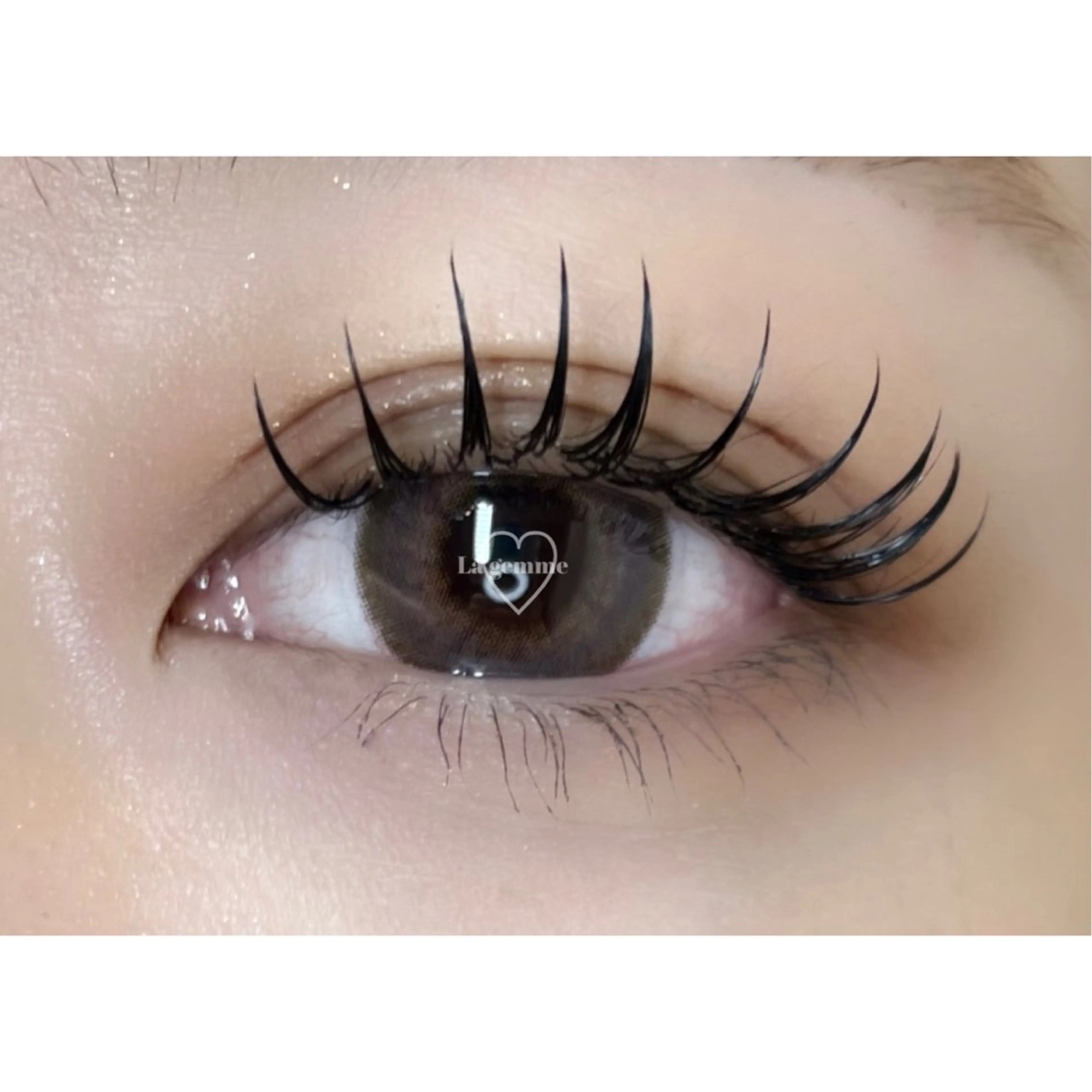 マツエク・マツパ 束感まつ毛 フラットラッシュ 西岡🌷 アンジェリカ錦糸町のマツエク・マツパデザイン