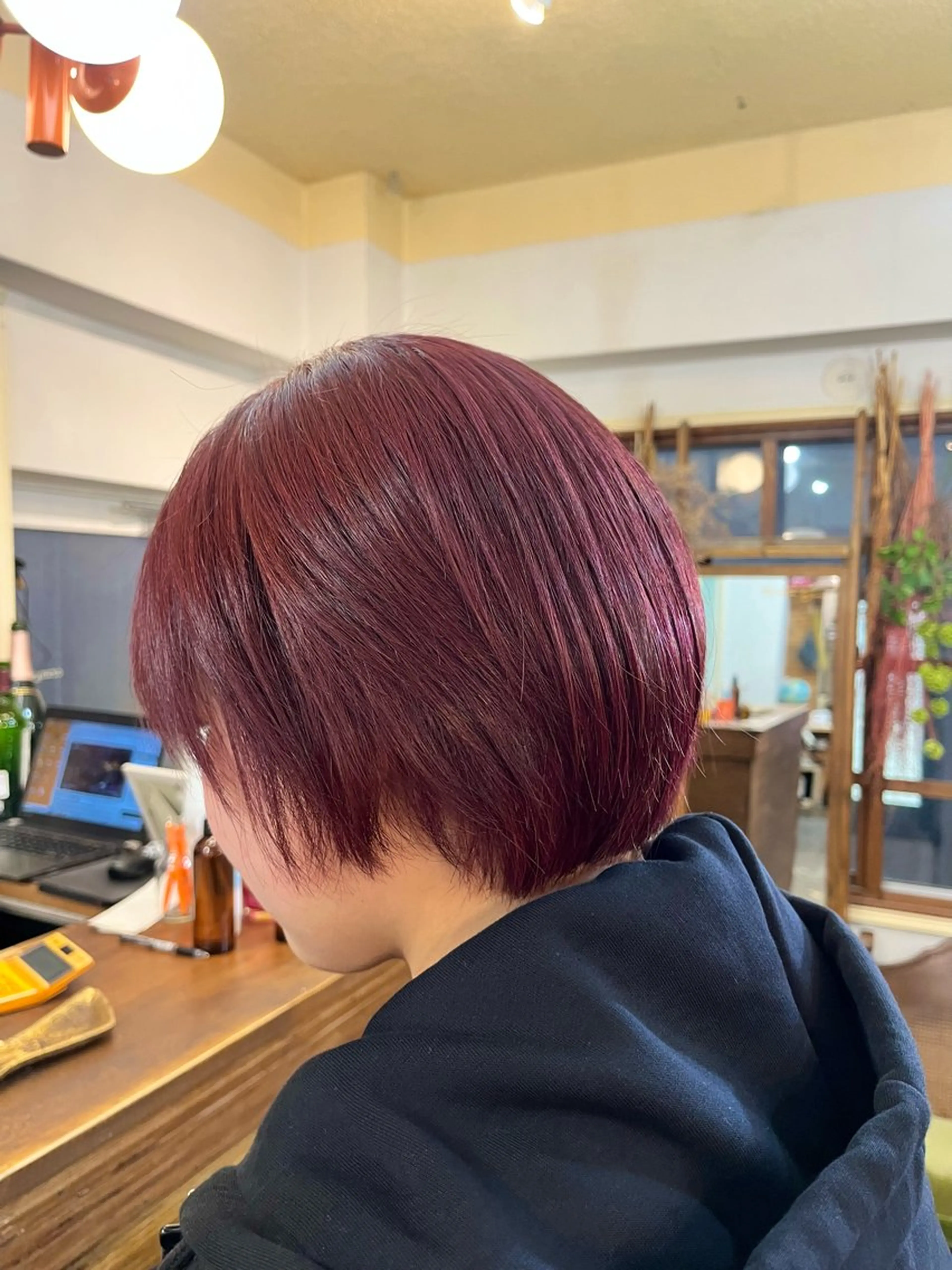 ショート カラー ブリーチ ダブルカラー レッドカラー HAIR　& MAKE orange所属・mary'sメリー /ニュアンスカラーのヘアスタイル