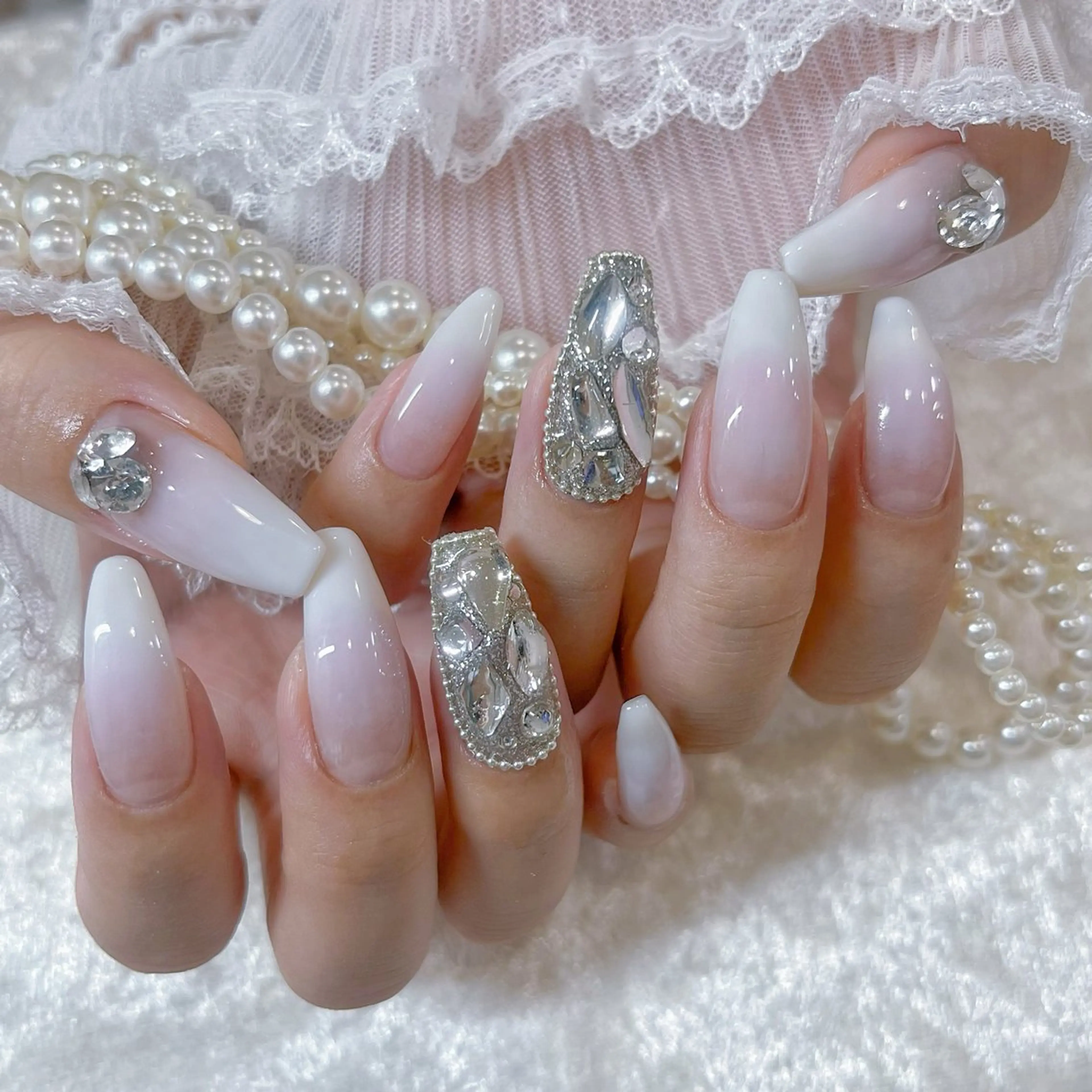 ネイル ハンドネイル Maya 🧊🫧‪のネイルデザイン