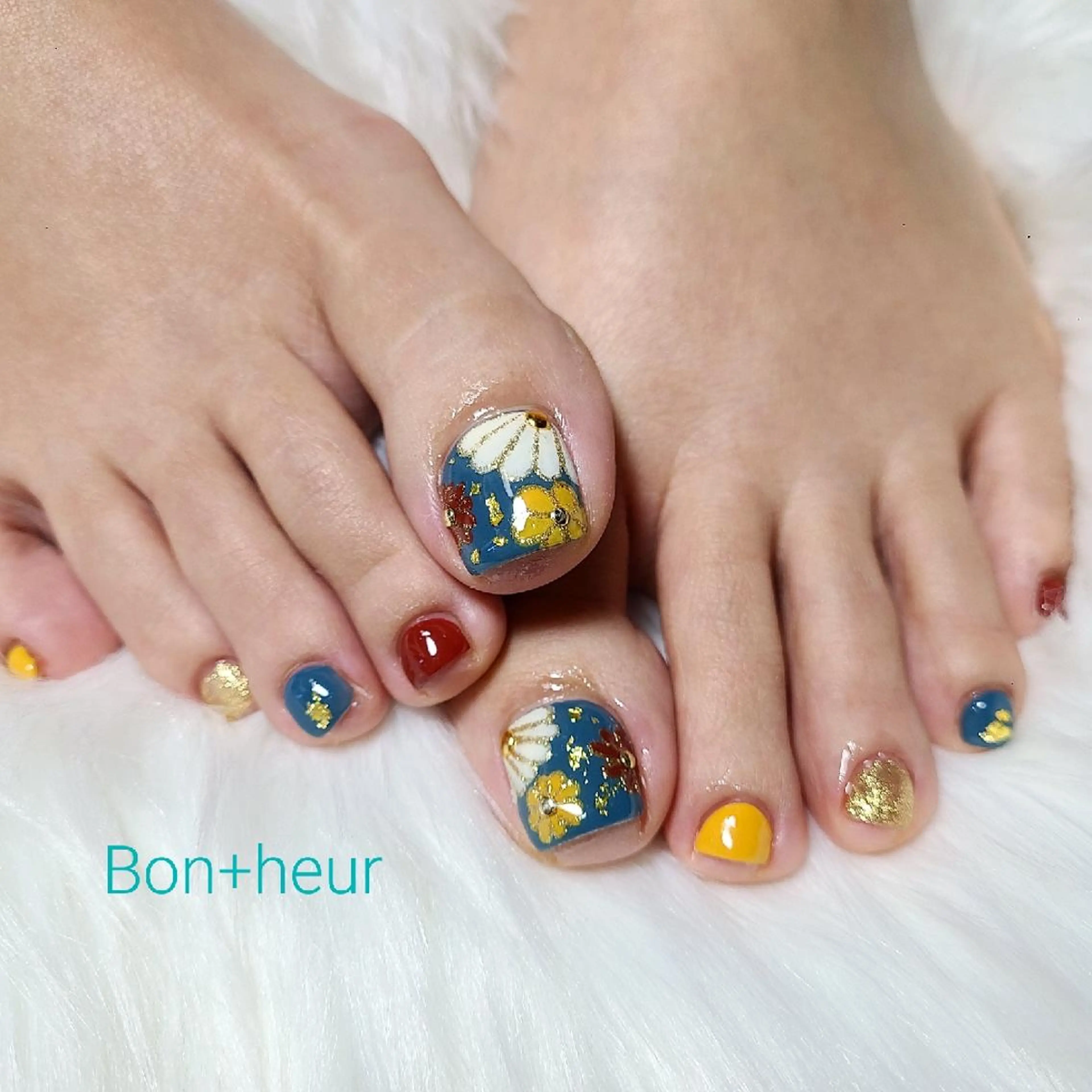 ネイル 宮口 紗子のネイルデザイン