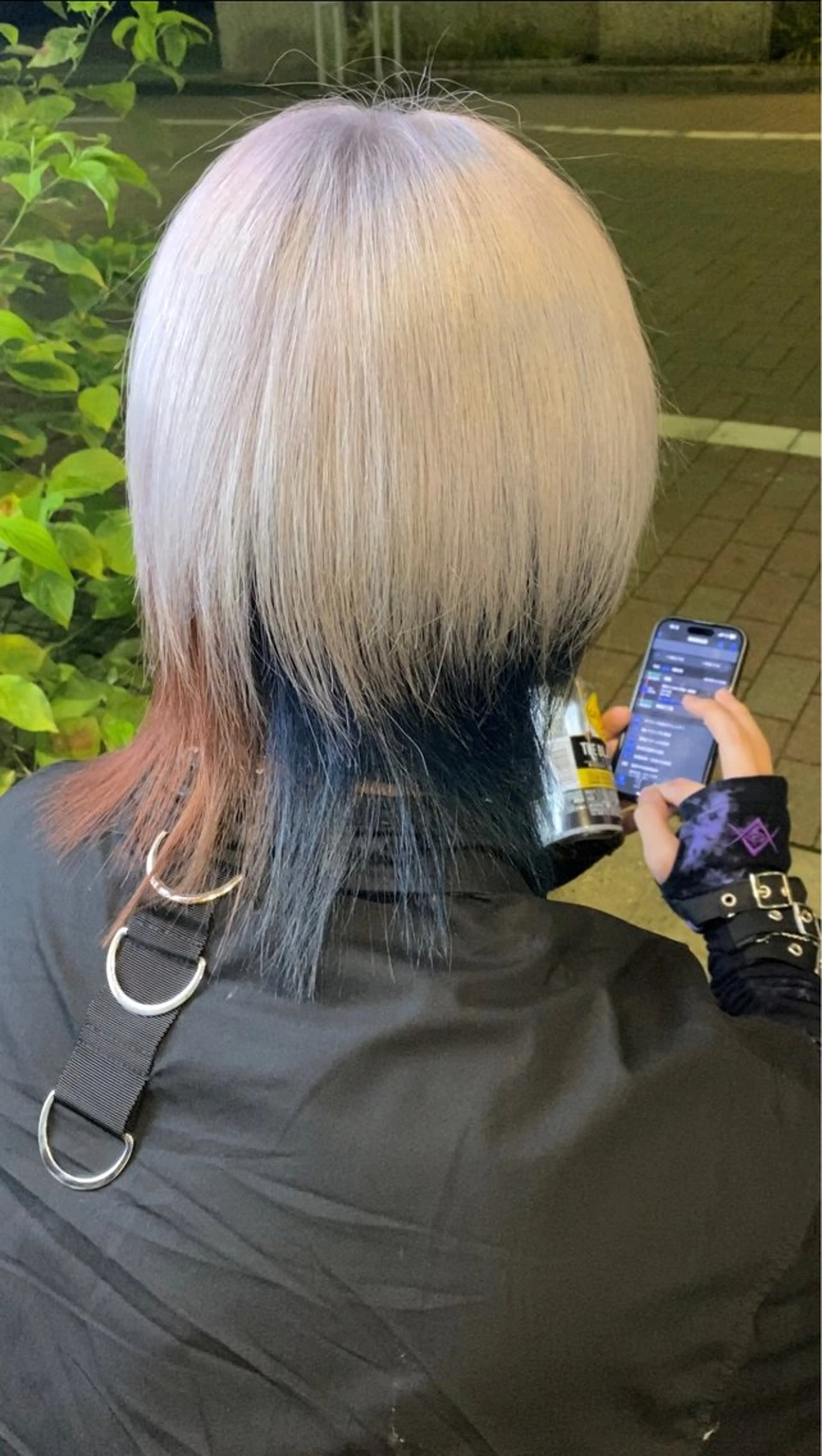 ショート メンズ ヘアカラー まとまる ボブ矯正のヘアスタイル