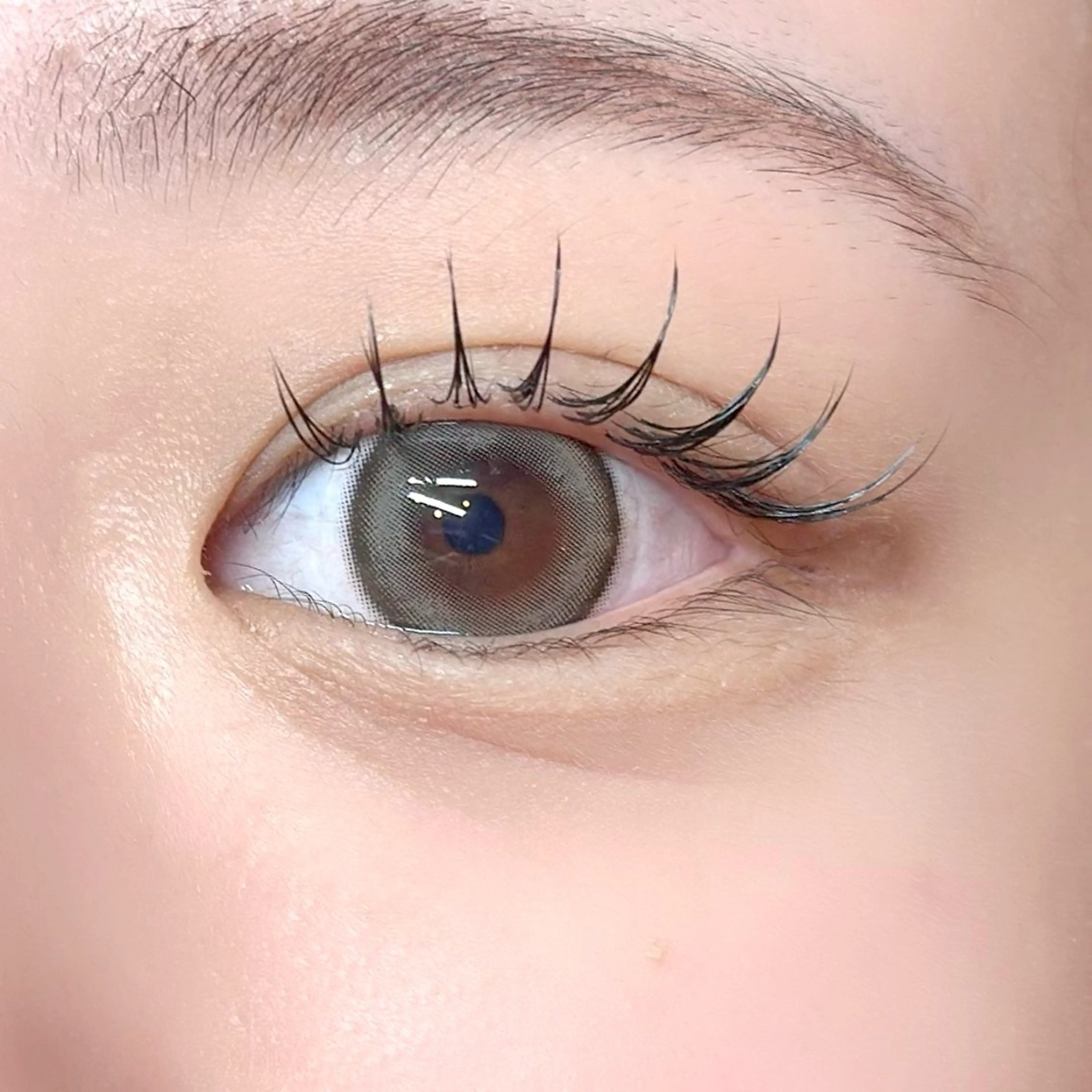 マツエク・マツパ フラットラッシュ ella所属・ella eyelashのマツエク・マツパデザイン