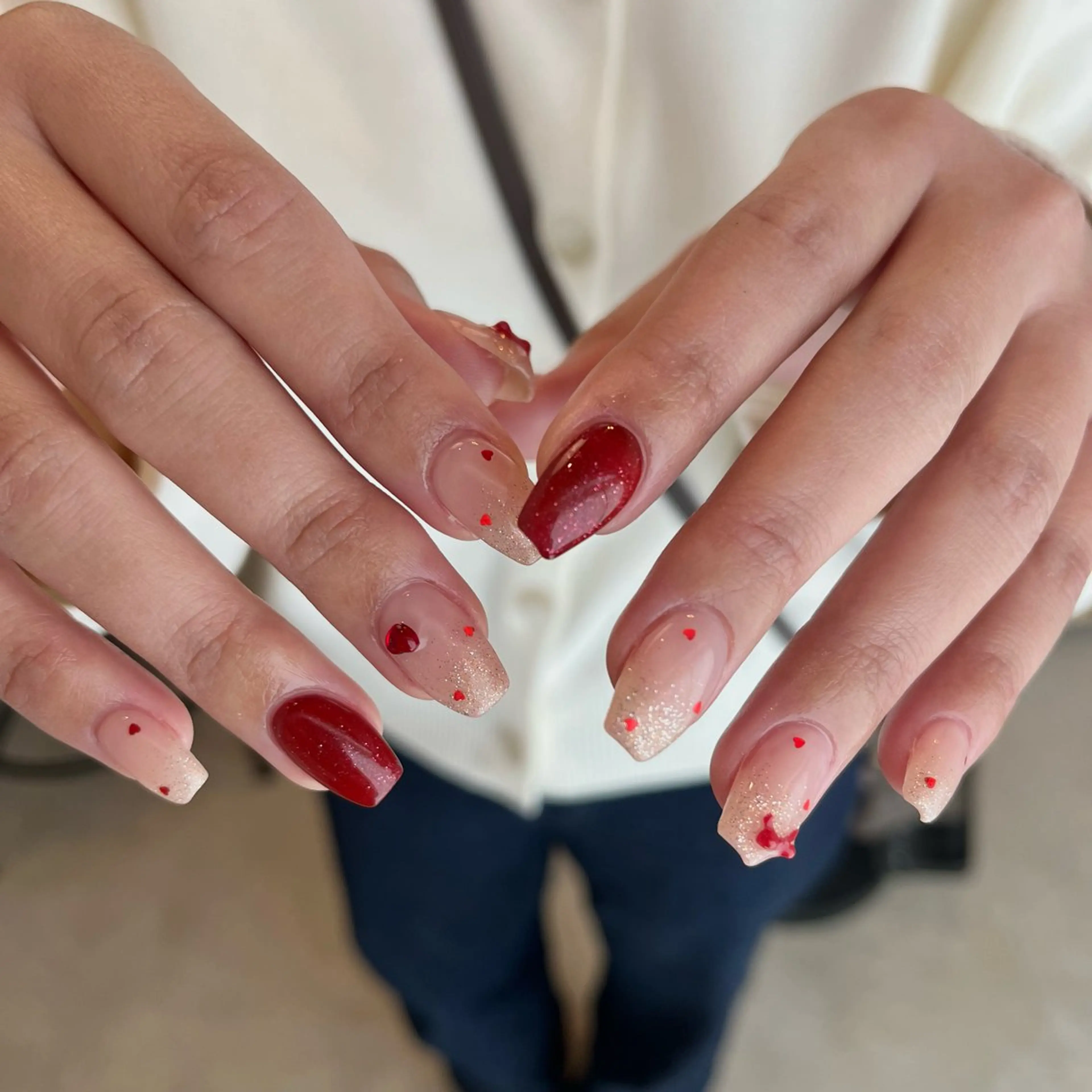 ネイル 持ち込み ハンドネイル aiu  ｱｲﾕｰ ちひろのネイルデザイン