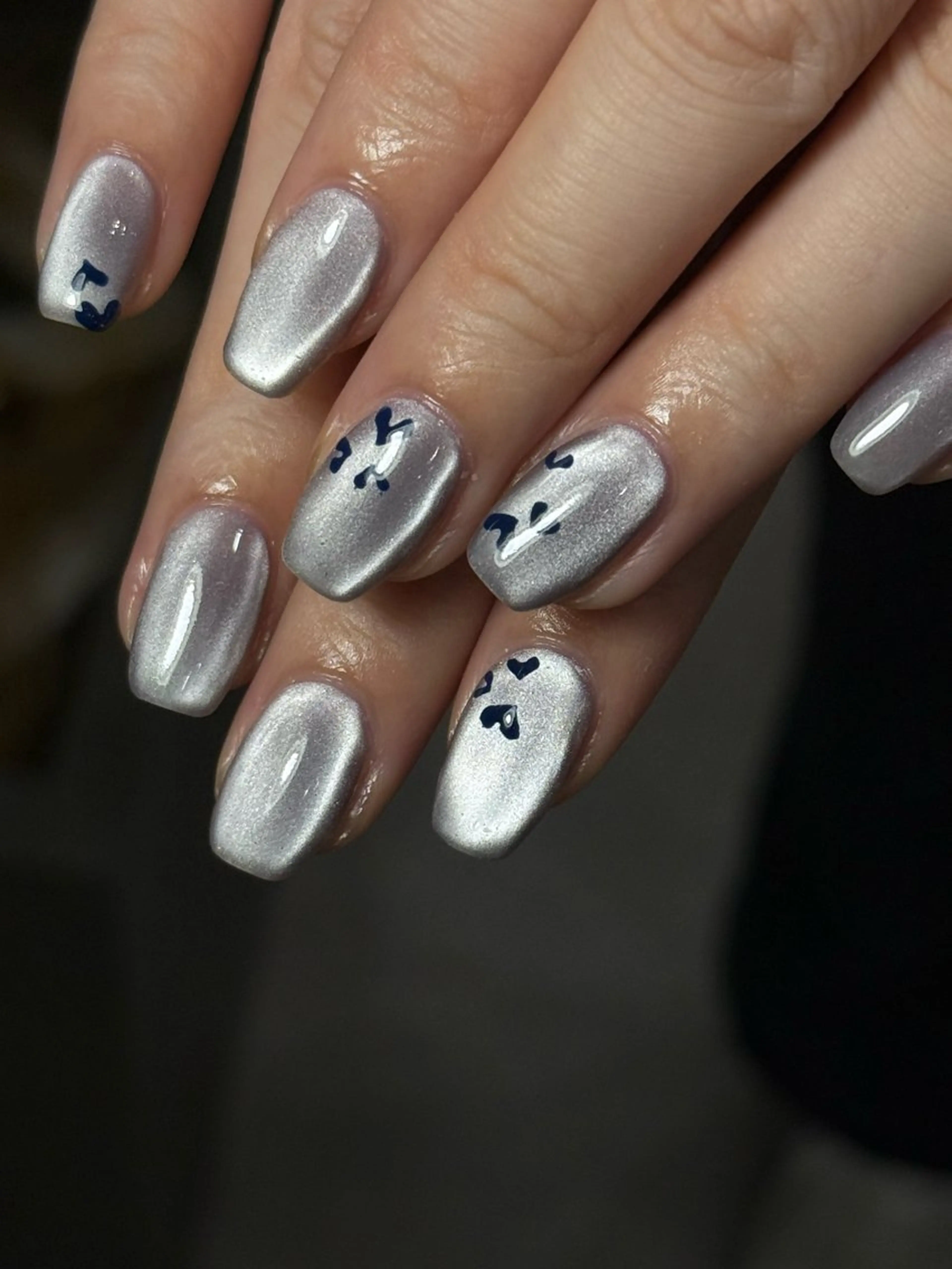 ネイル neouv所属・NEOUV_ mikuのネイルデザイン