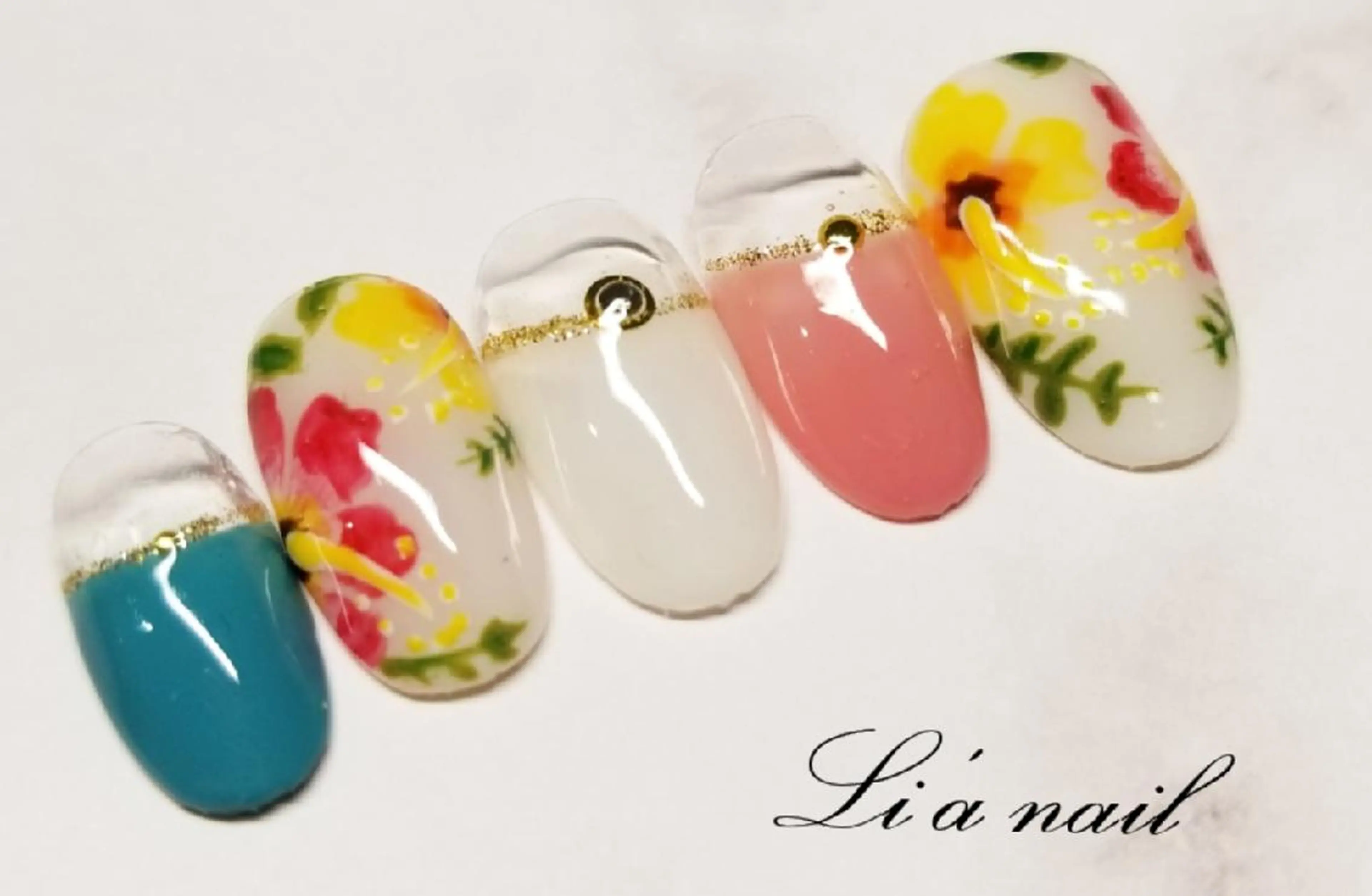 ネイル Li'a  nailのネイルデザイン