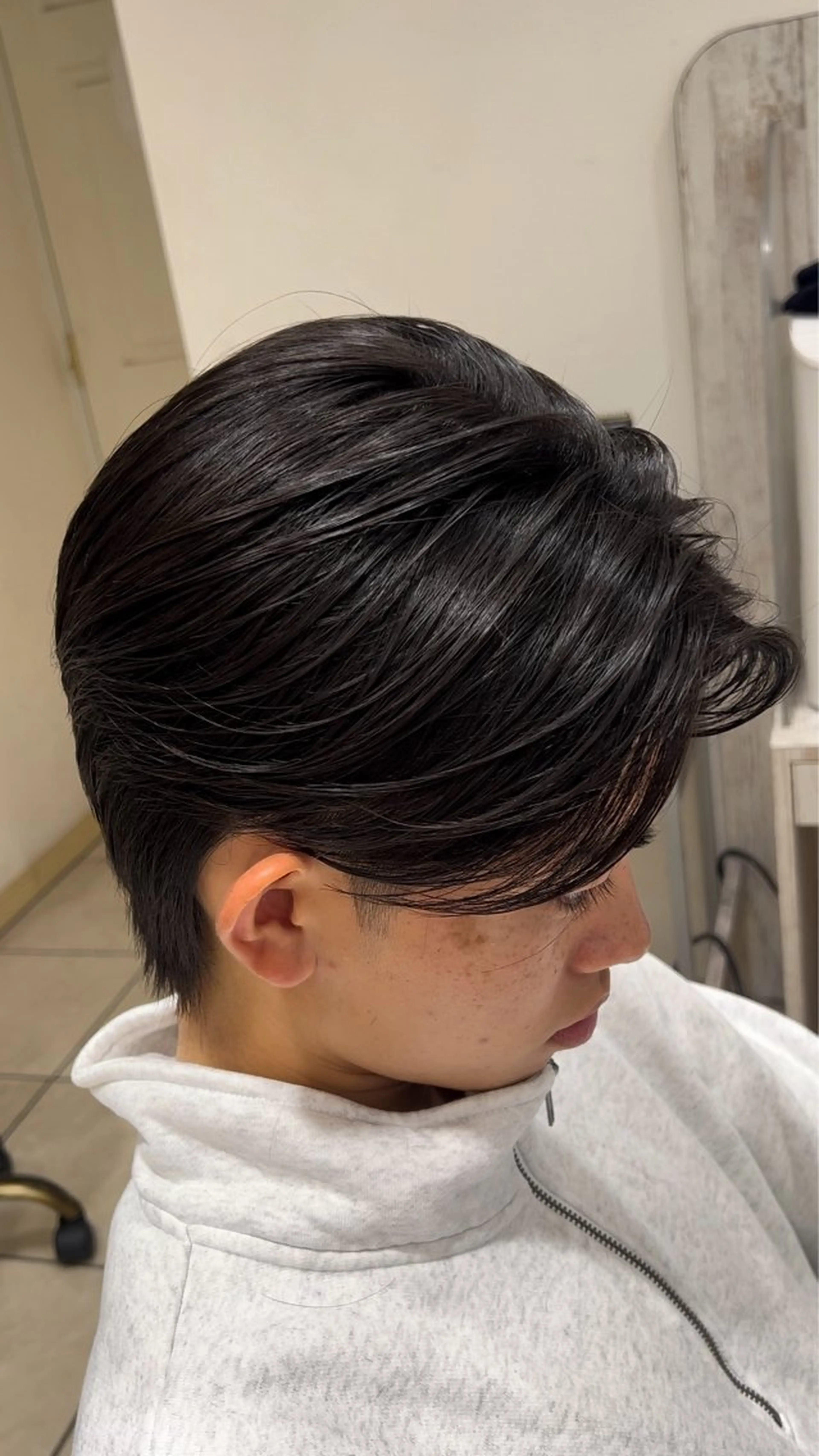 ショート パーマ メンズ センターパート 縮毛矯正 縮毛矯正 メンズ特化/勝田駅/ 佐和駅/鈴木輝瑠/のヘアスタイル