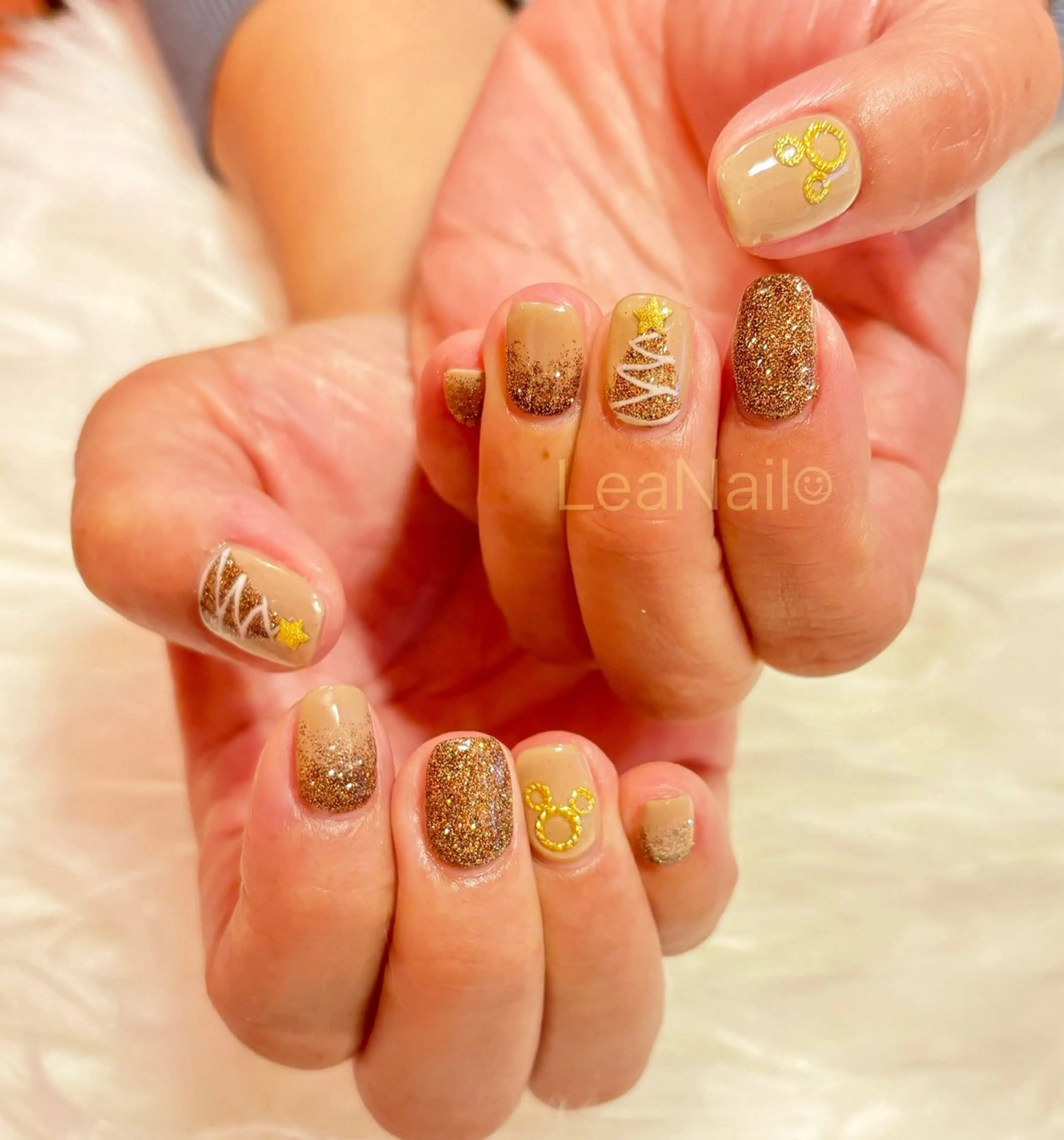 ネイル シンプルネイル 冬ネイル クリスマス Lea Nailのネイルデザイン