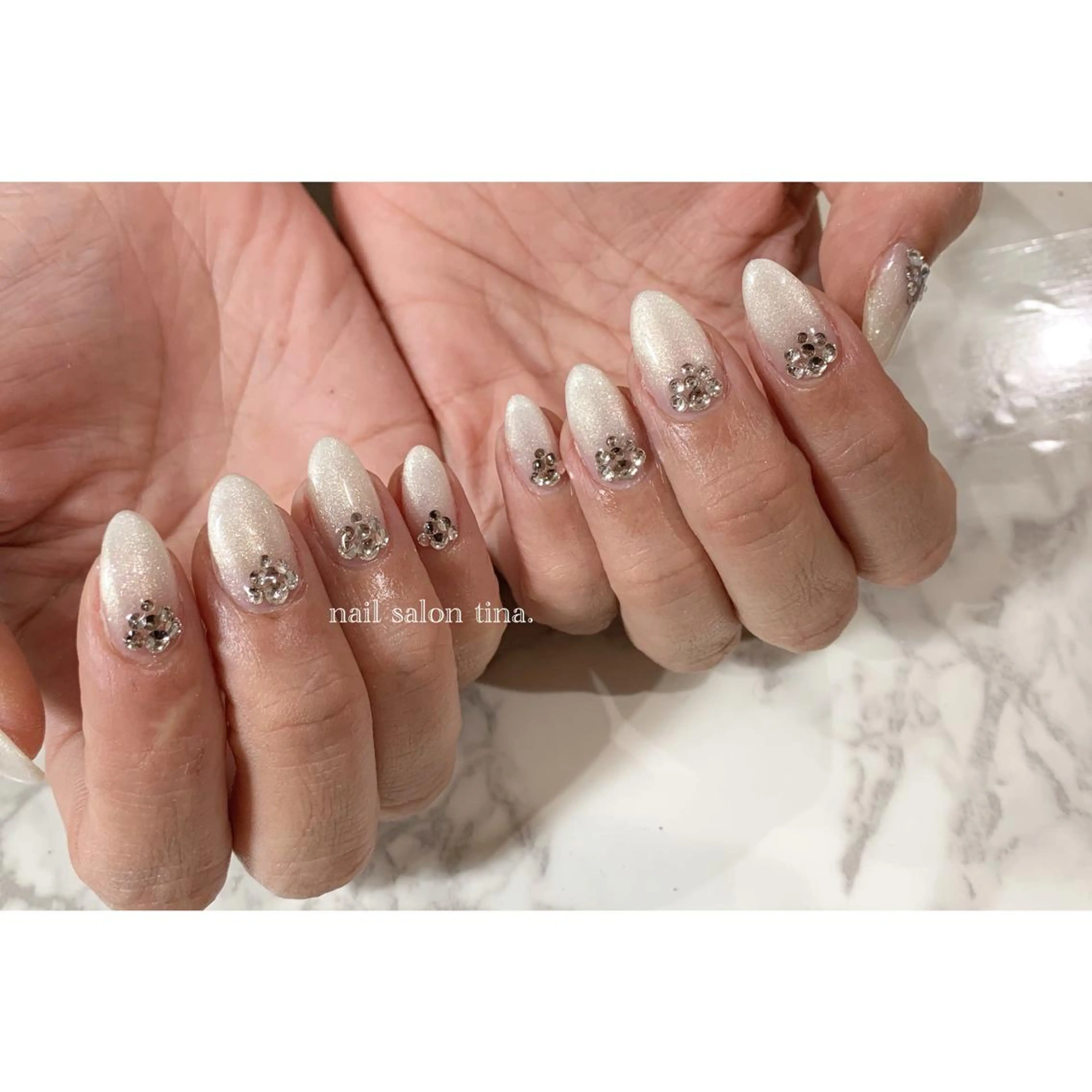 ネイル nail salon tina.所属・中山 はづきのネイルデザイン