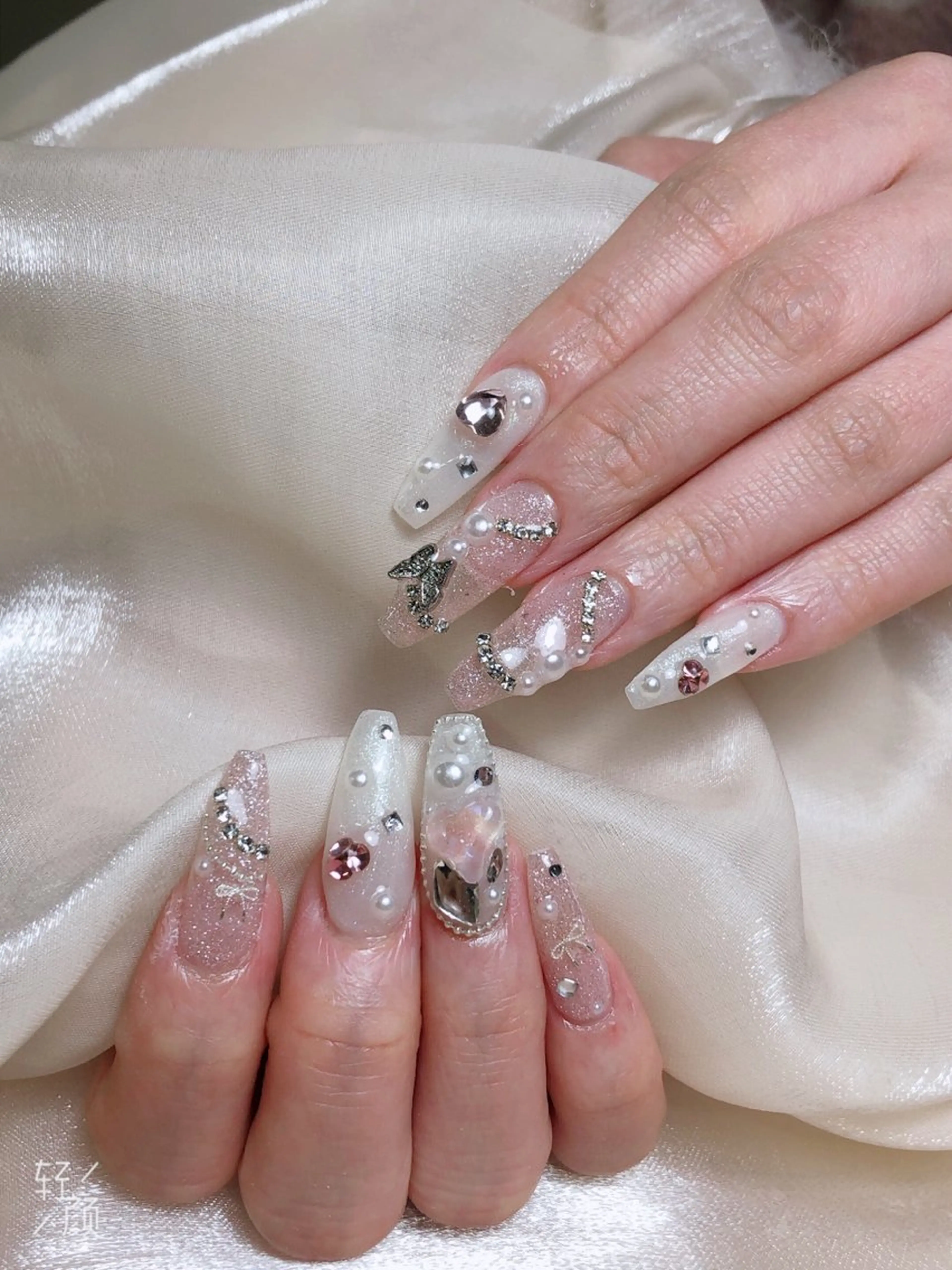 ネイル LR.ONE ヨウのネイルデザイン