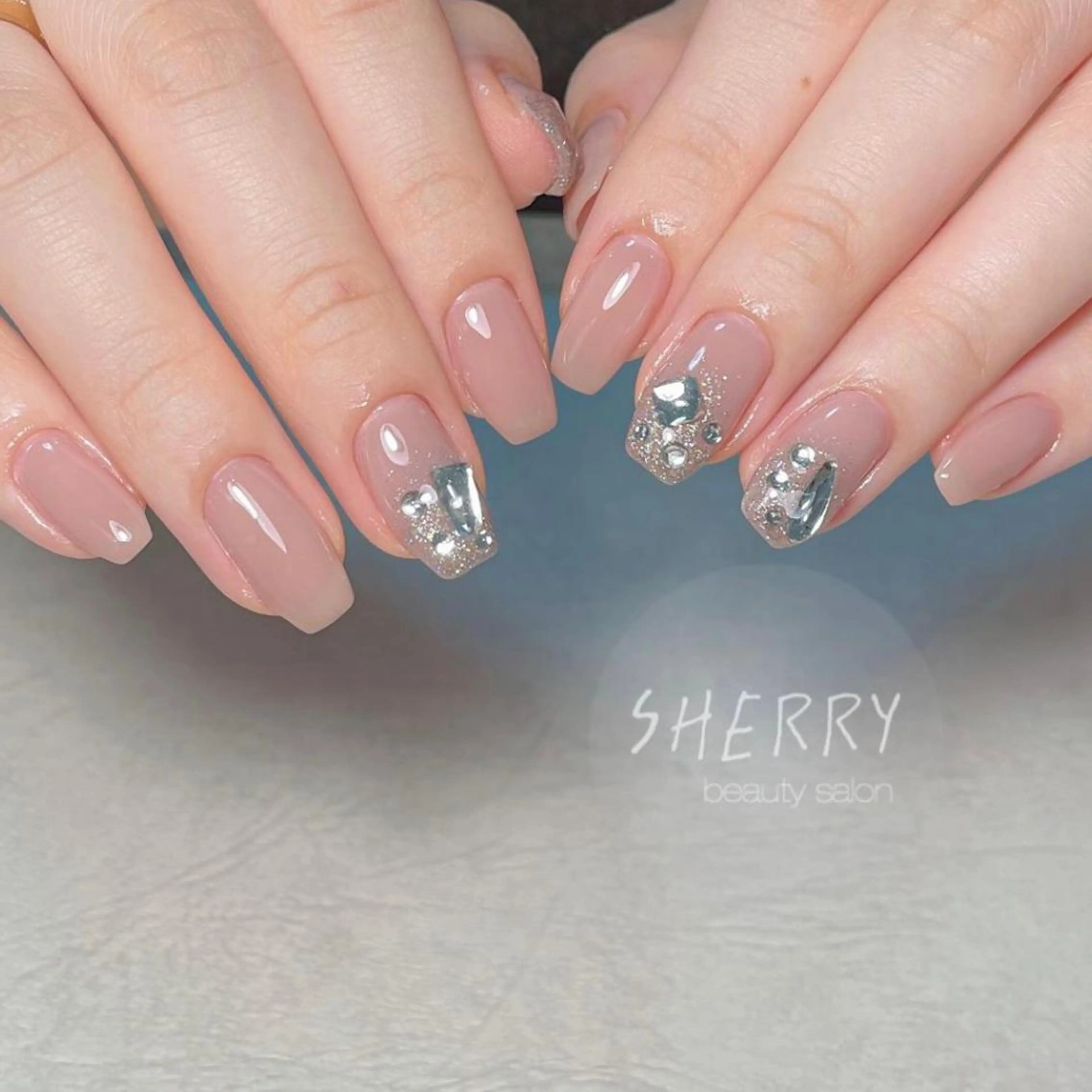 ネイル moe自宅ネイルサロン所属・萌 自宅ネイルサロンのネイルデザイン