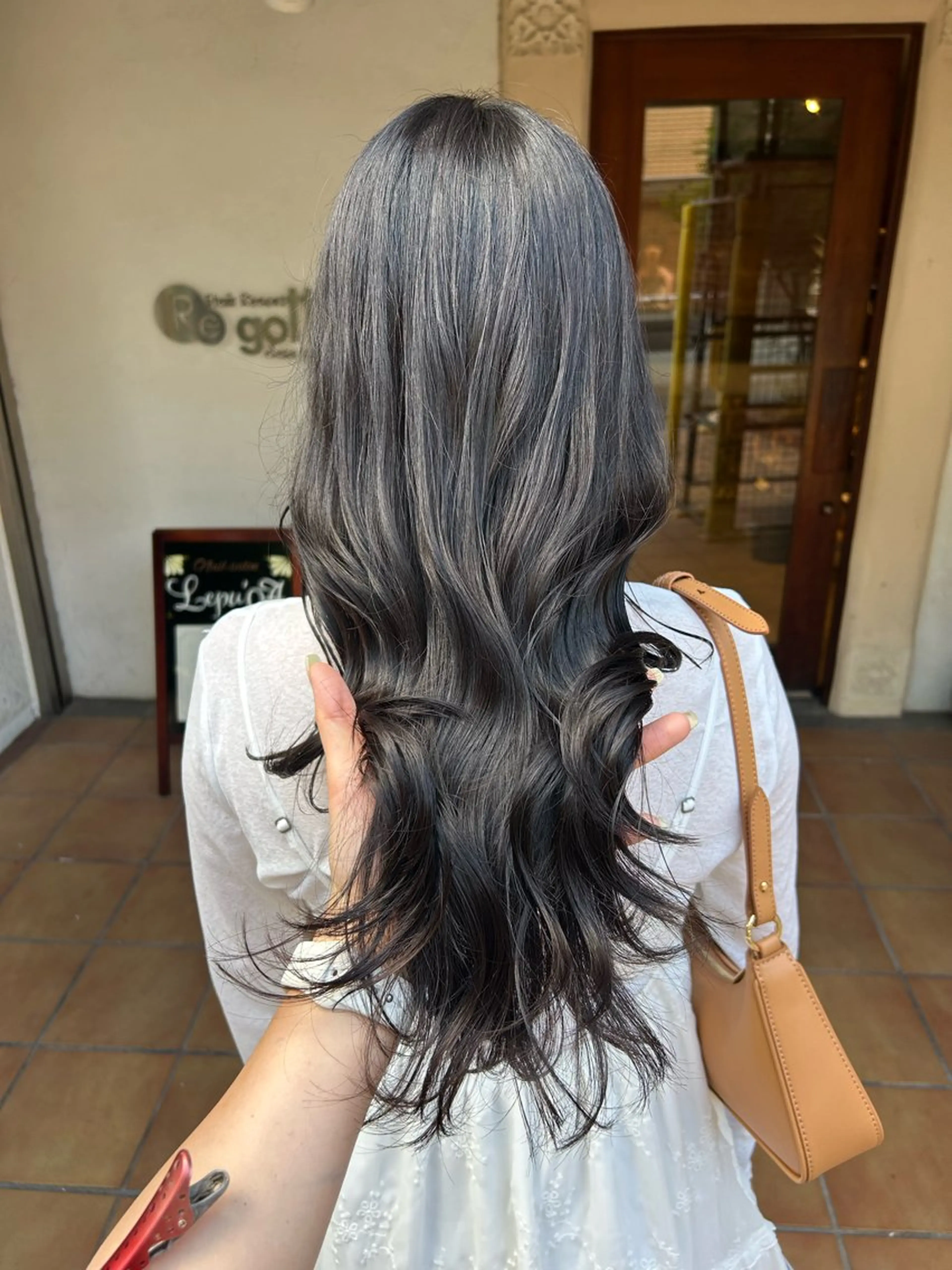 ロング カラー カット ヘアカラー トリートメント ヘッドスパ putri 川邉 優花のヘアスタイル