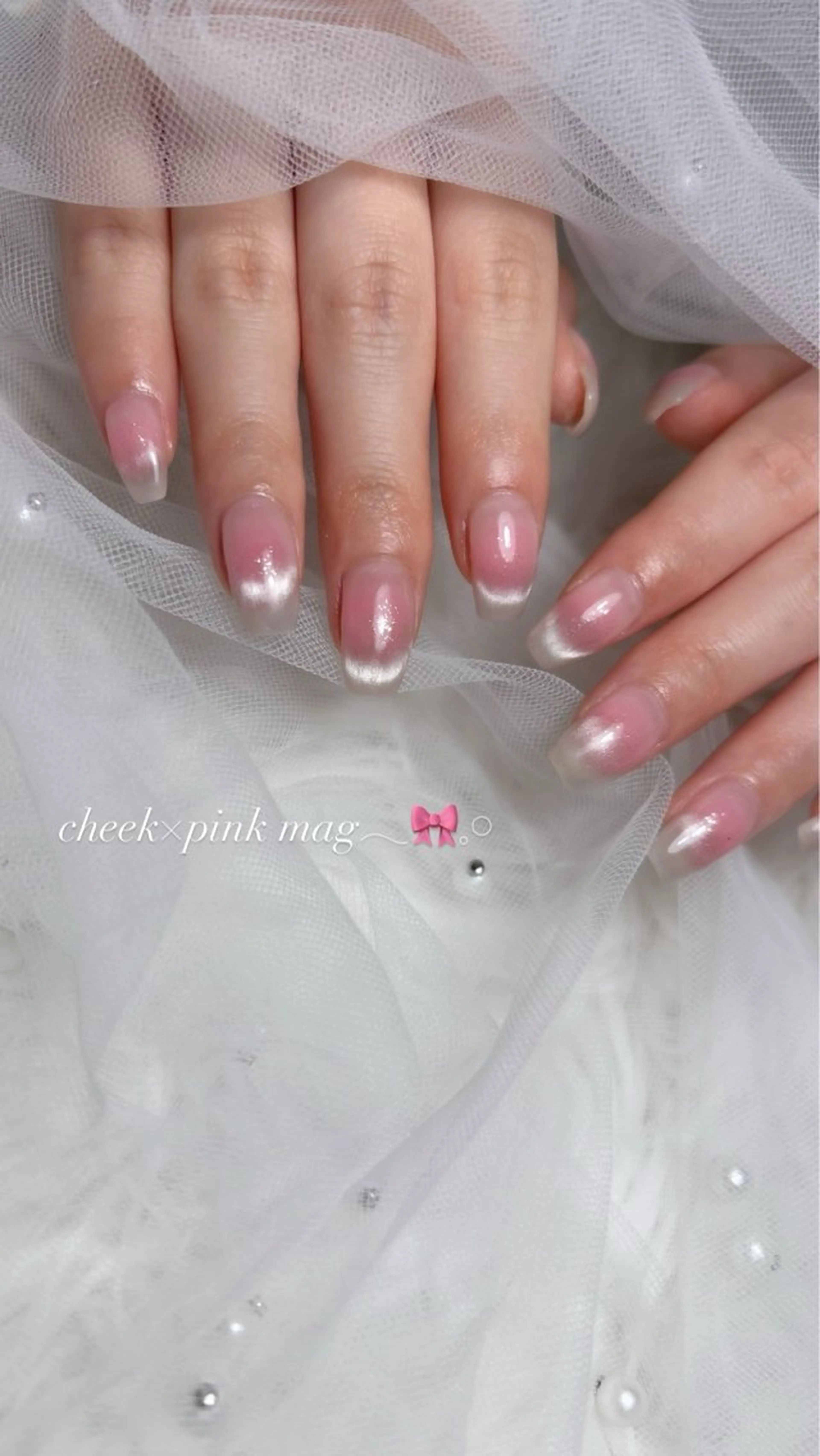 ネイル チークネイル ハンドネイル 𝑬𝑹𝑰𝑲𝑨 𓂃🎀𓈒𓏸のネイルデザイン