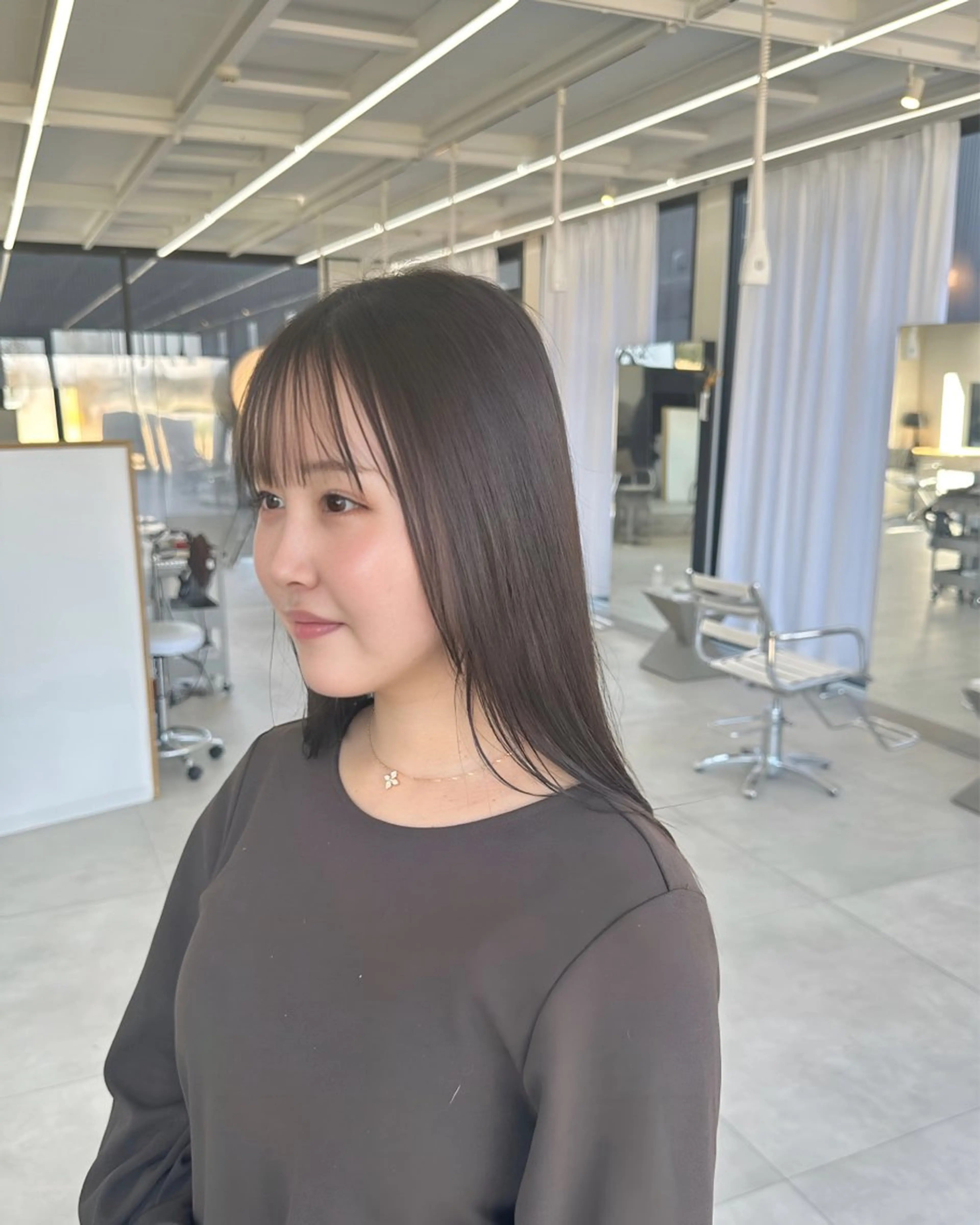 【2回目minimo限定】平日のみ　カット＋透明感ワンカラー🫧＋Aujua4ステップTRの写真