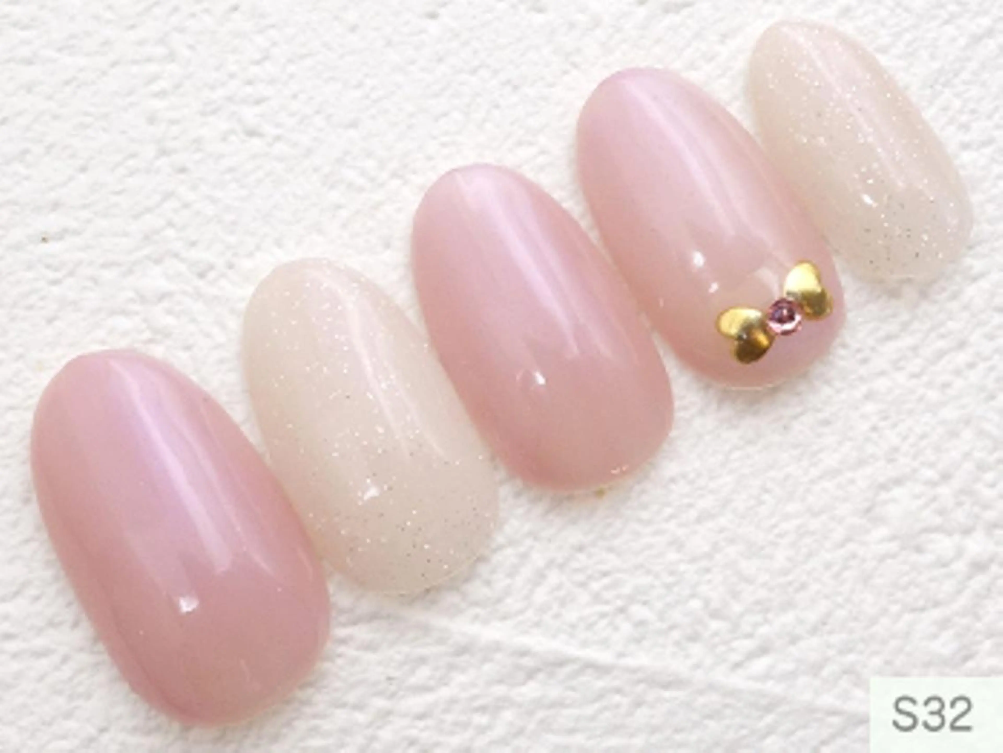 ネイル アートネイル ジェルネイル マグネットネイル シンプルネイル ネイル nanのネイルデザイン