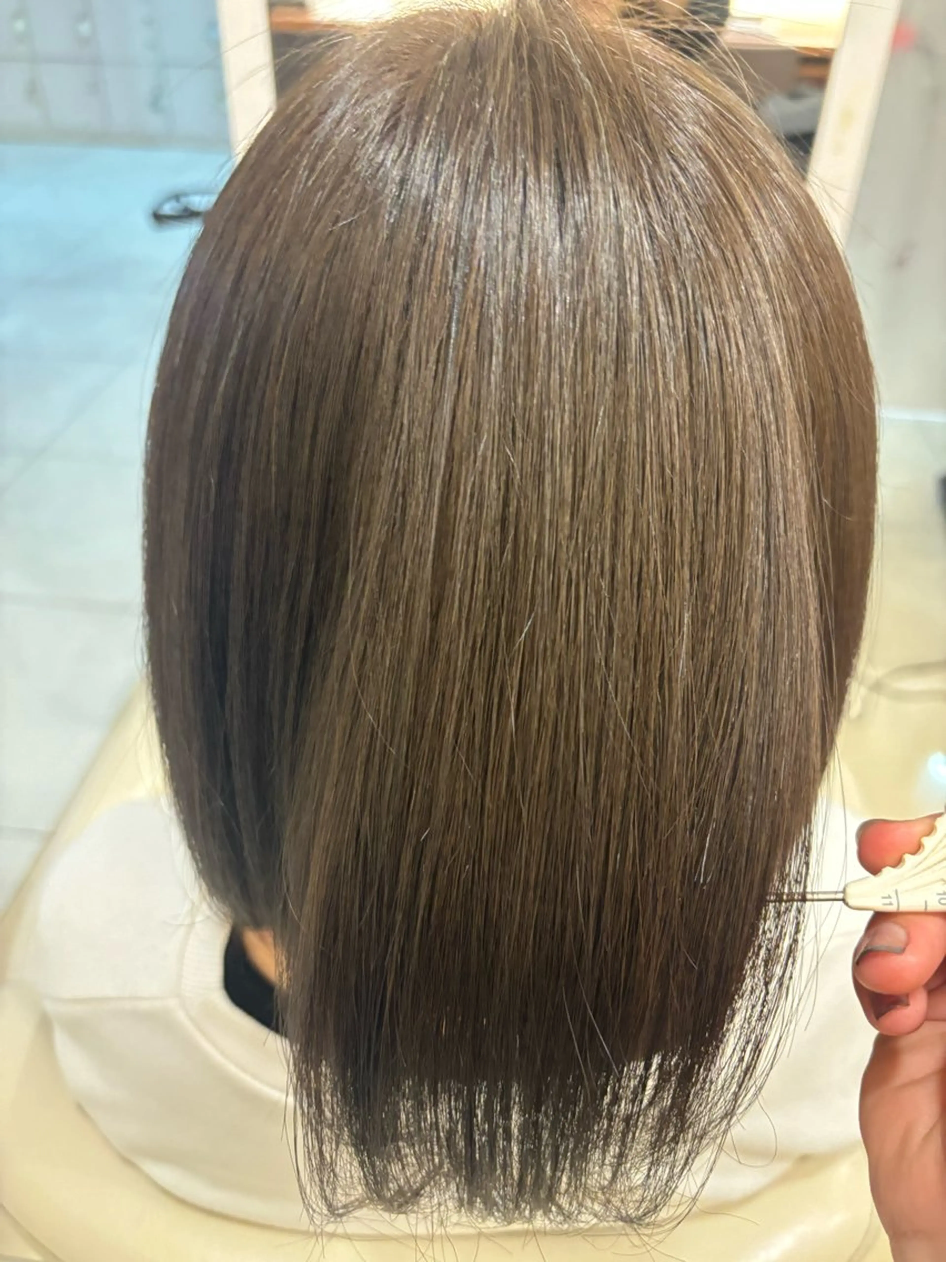カラー ベージュカラー オリーブベージュ ヘアカラー 長野 愛のヘアスタイル