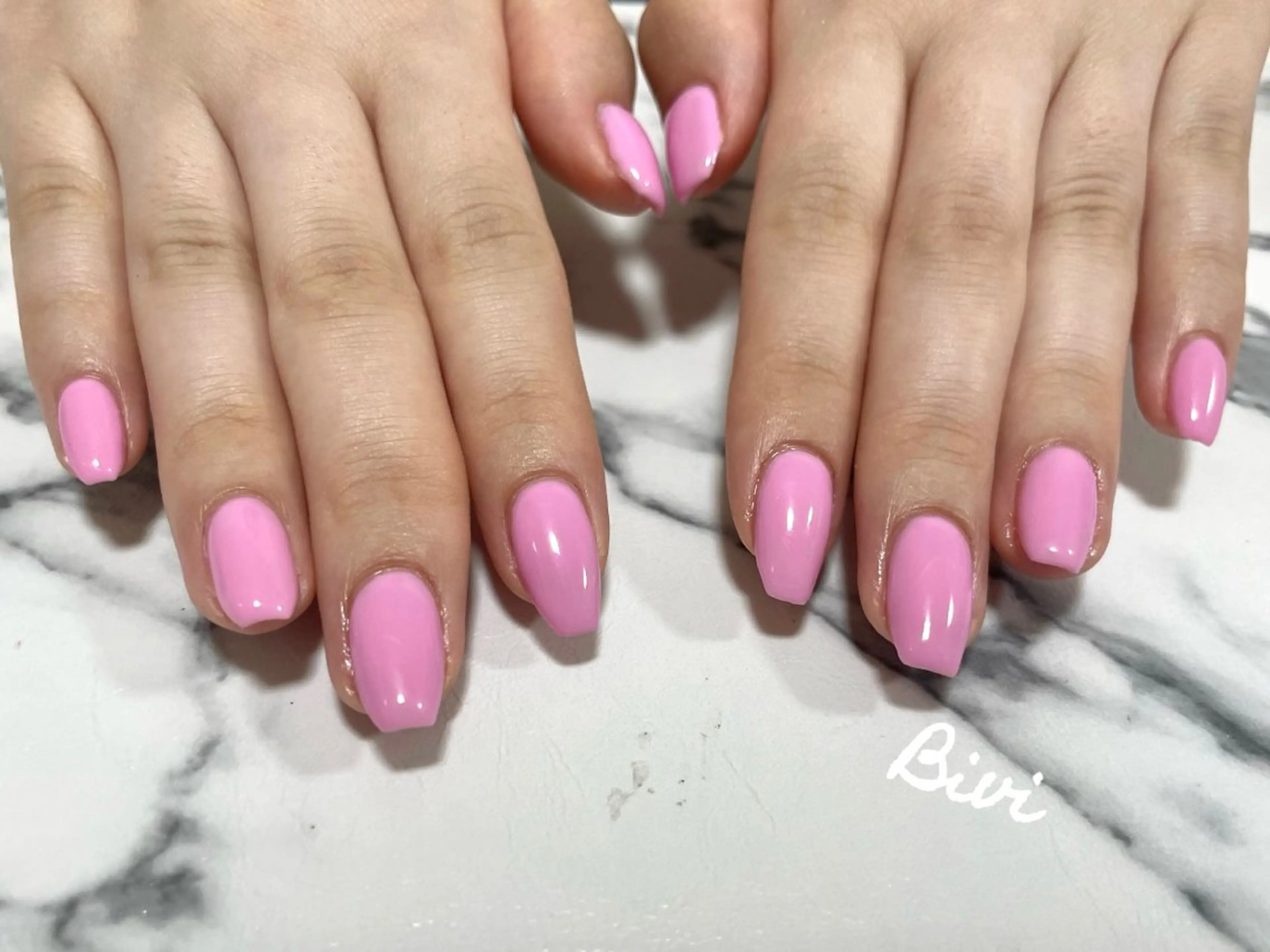 ネイル アートネイル フラッシュネイル ラメ(グリッター) シルバー スクエアネイル ハンドネイル ハンドケア ♡Bivi♡自爪に 優しいネイルサロンのネイルデザイン