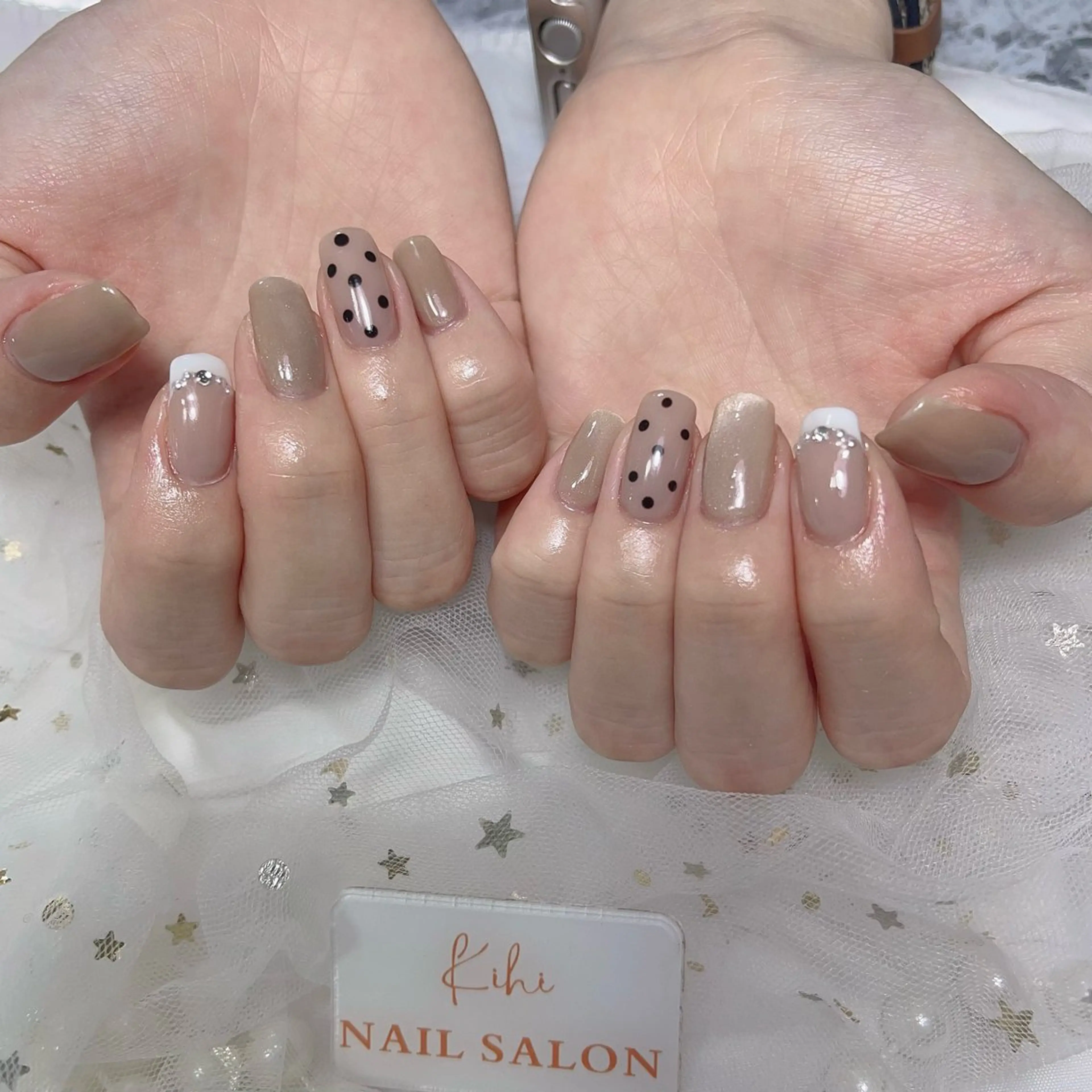 ネイル アートネイル フレンチネイル ジェルネイル グラデーション 韓国ネイル ハンドネイル 💕鈴木ユリ パラジェル/オフ無料のネイルデザイン