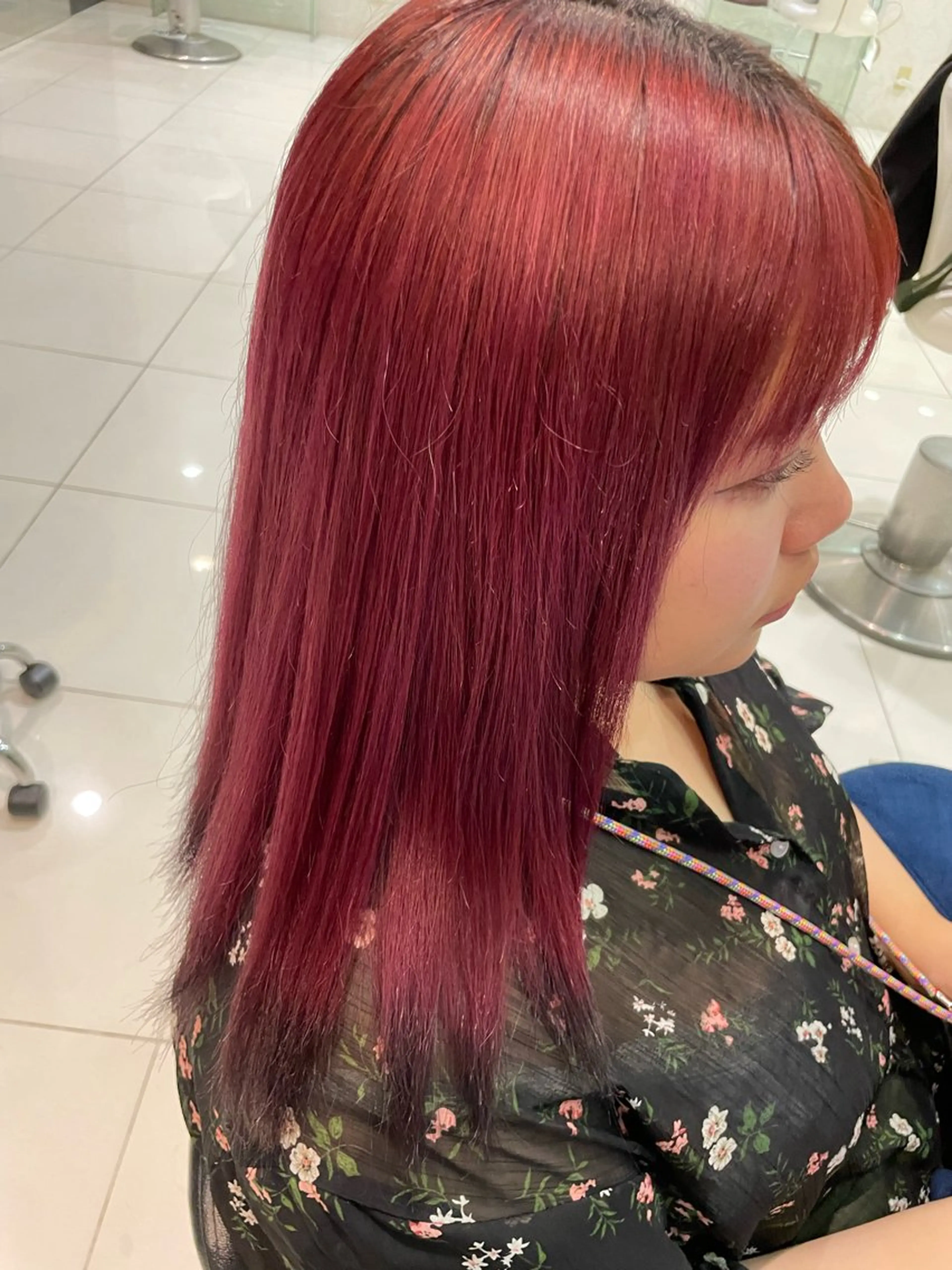 セミロング カット ヘアカラー 中河 美裕のヘアスタイル