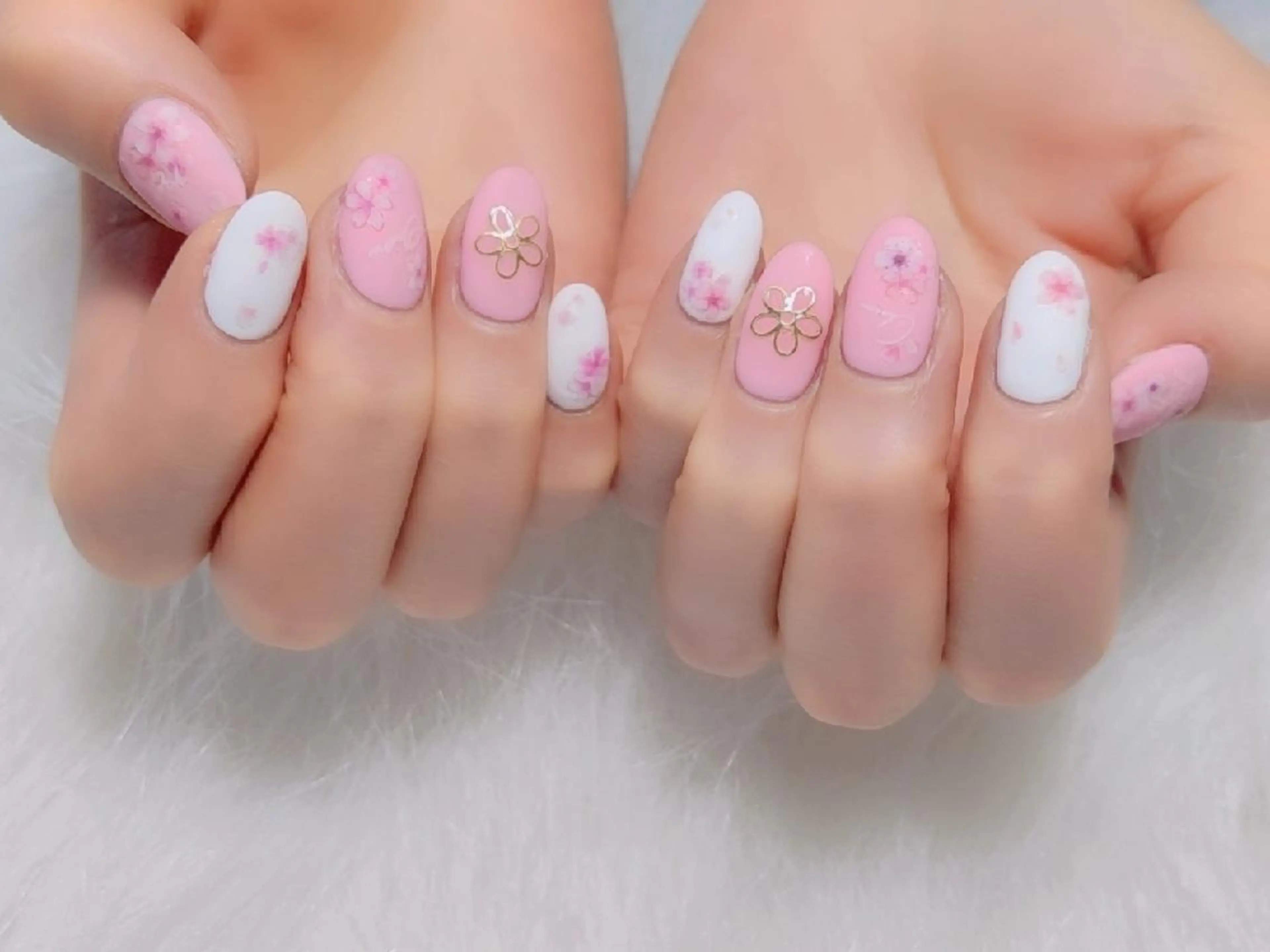 ネイル ハンドネイル E·U·B ネイル所属・横浜市中区曙町 E·U·Bネイルのネイルデザイン