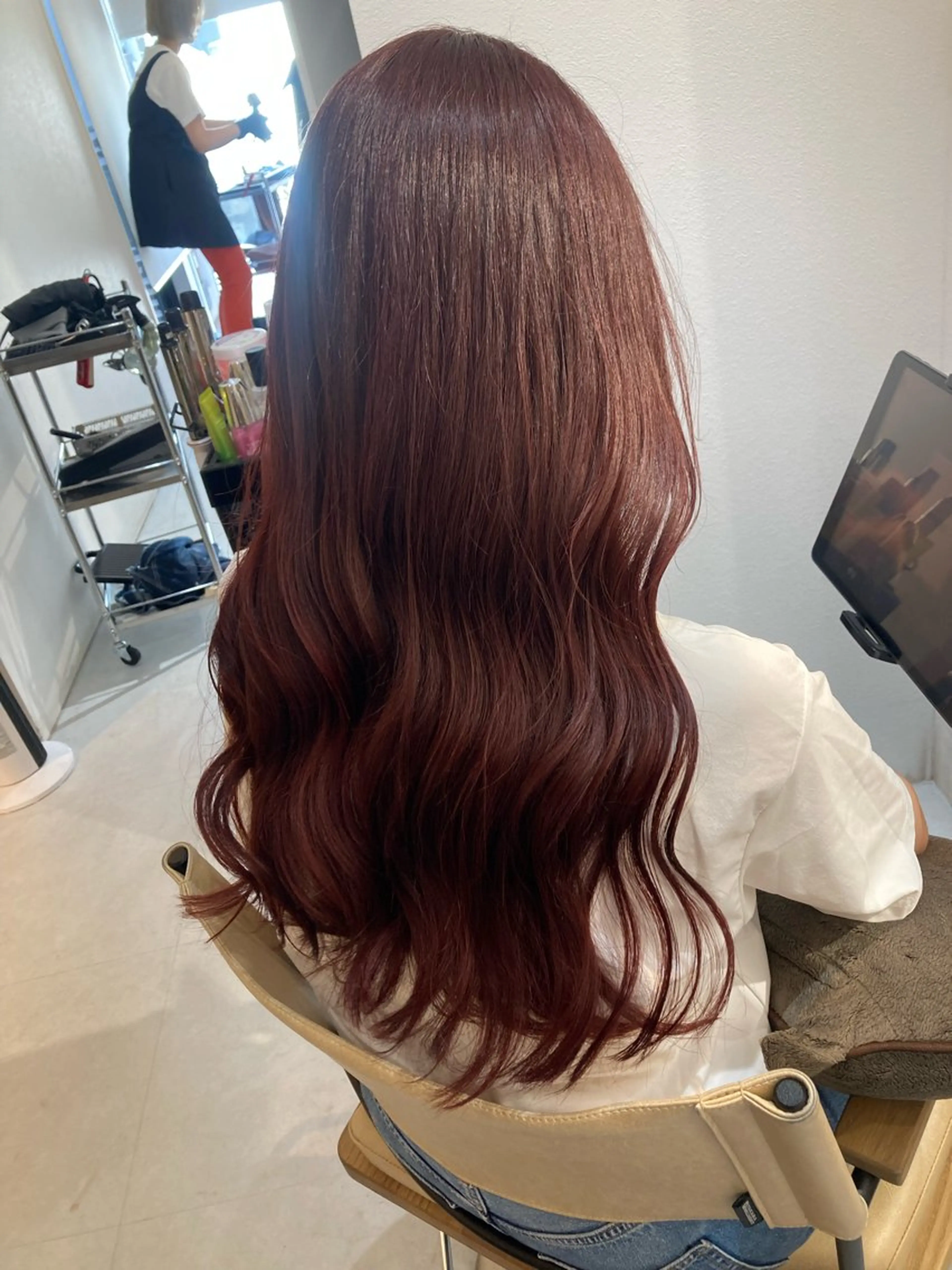 ロング ✨色持ちの良い艶 カラー✨蟹江真世のヘアスタイル