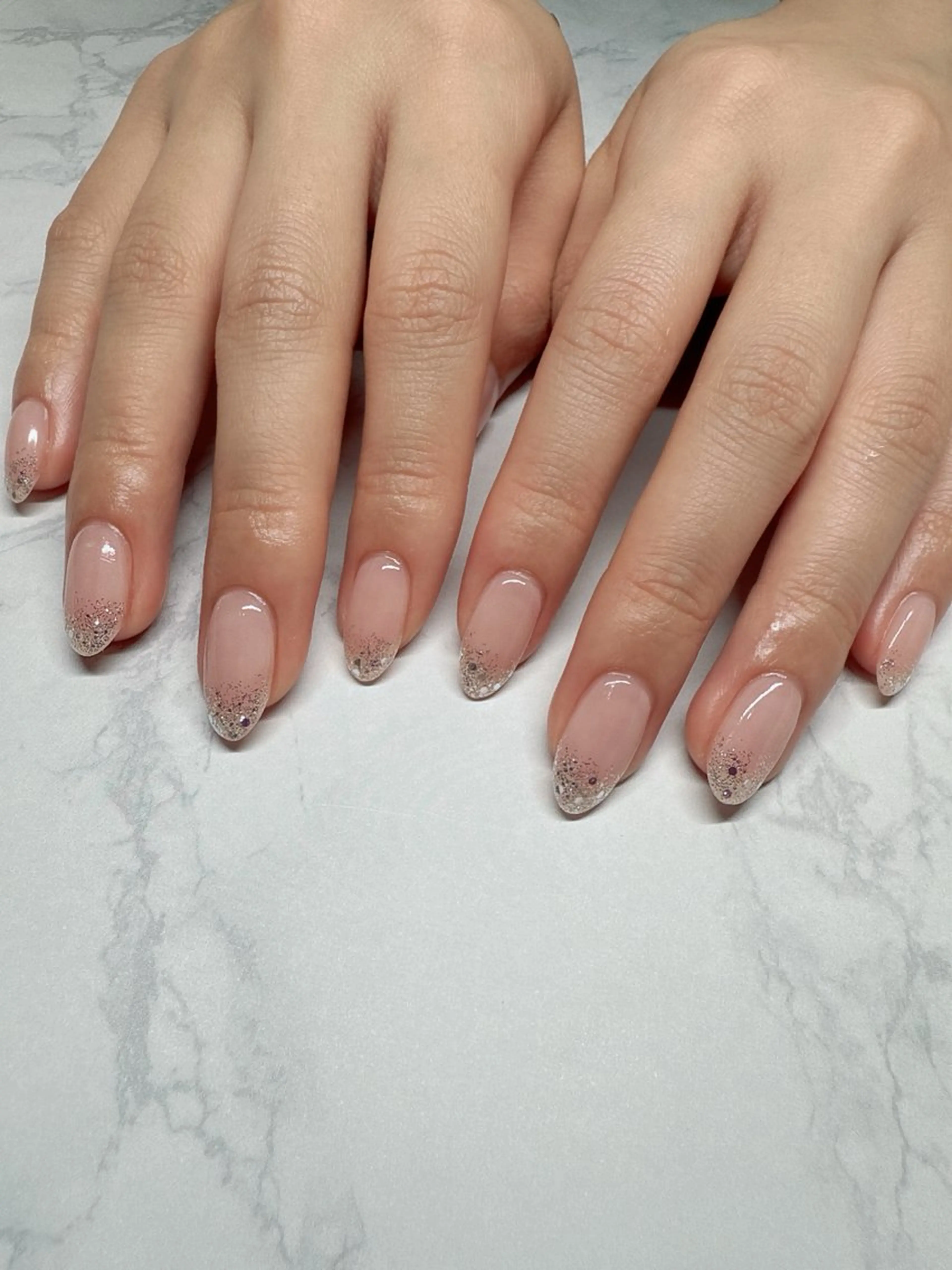 ネイル グラデーション ラメ(グリッター) ラメグラデーション ハンドネイル nailist SATO【銀座】のネイルデザイン