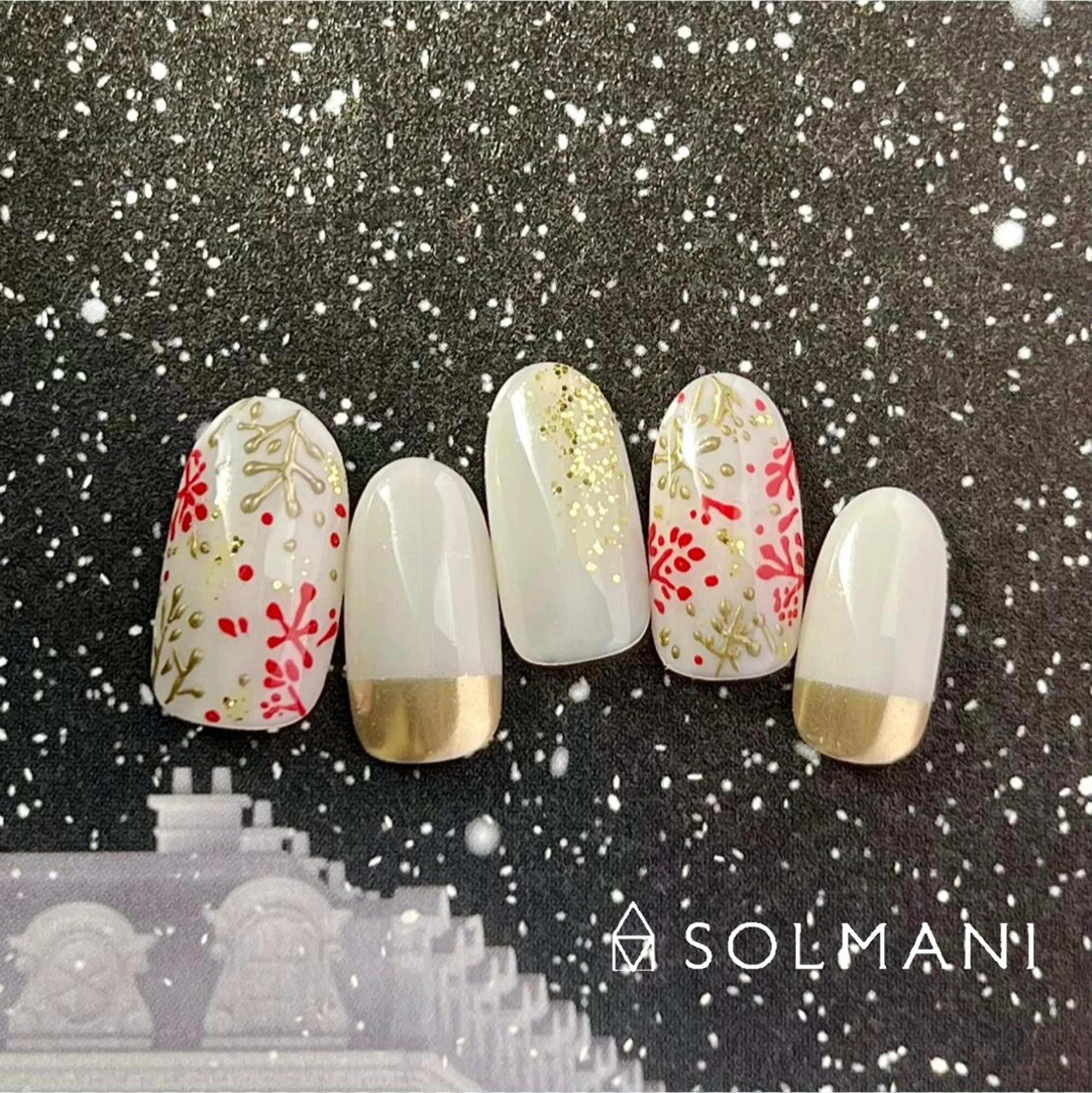 ネイル SOLMANI 予約担当のネイルデザイン
