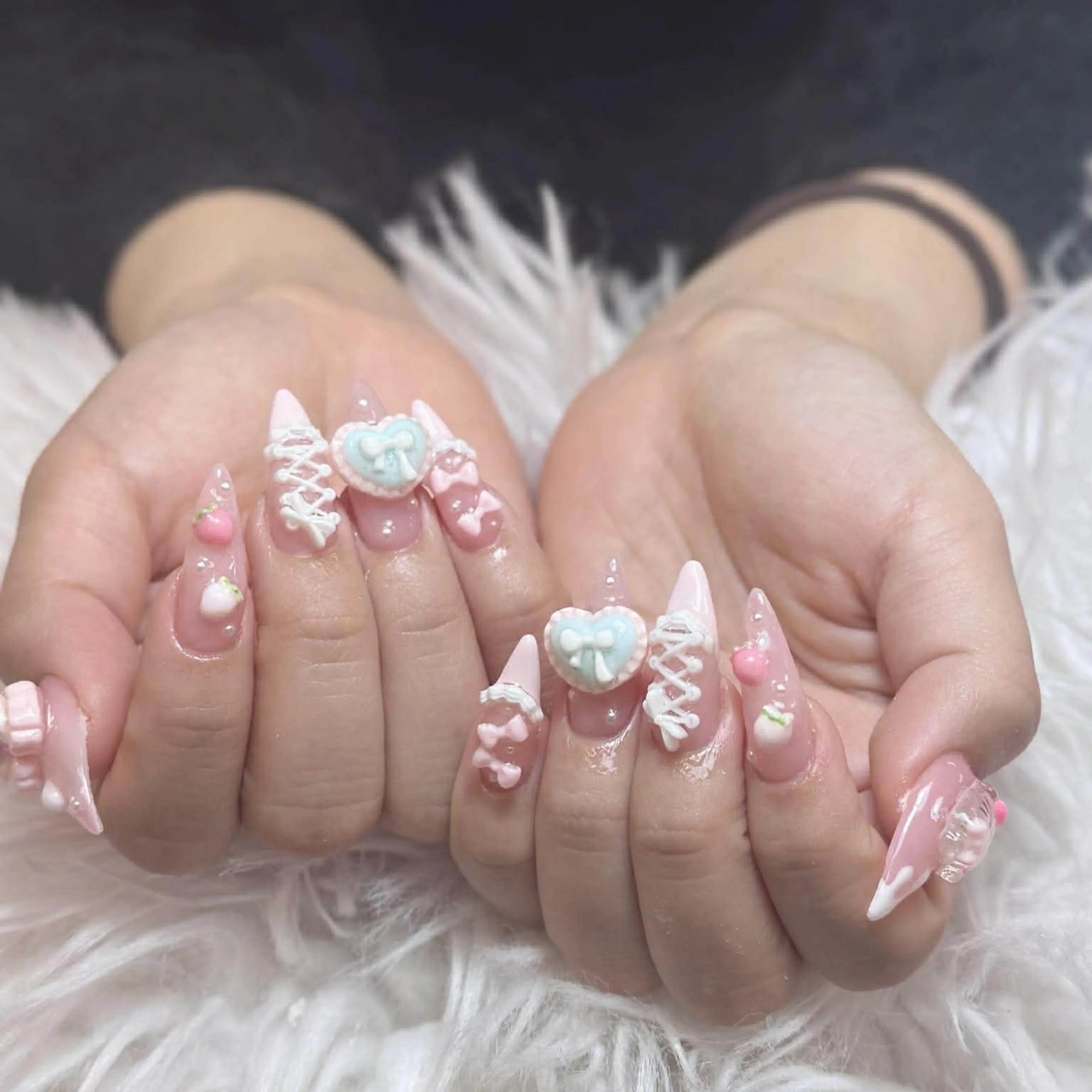 ネイル ANH NAIL ゴテゴテ専門店💎のネイルデザイン