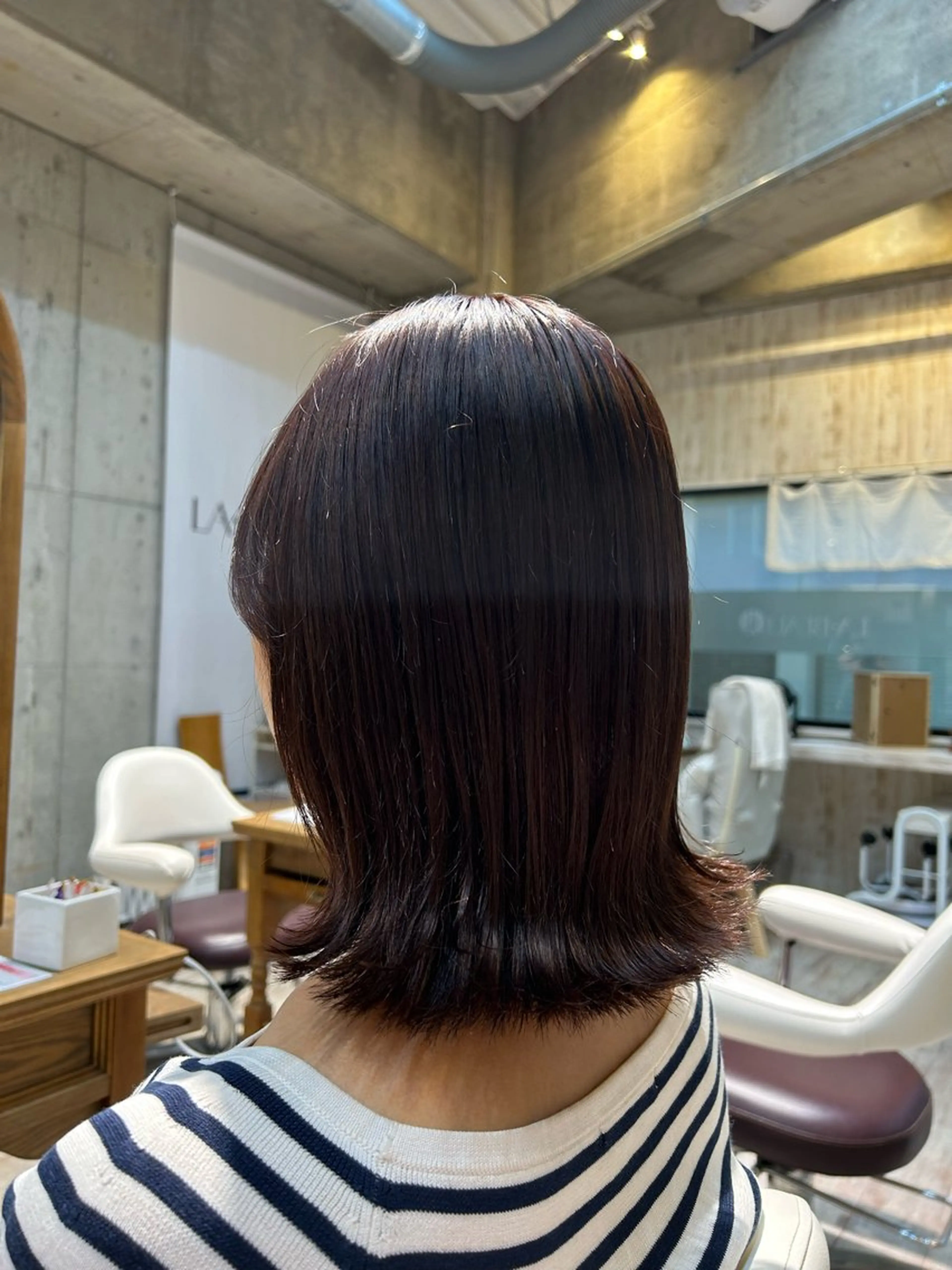 ミディアム カラー LA・BEAU 赤羽店所属・千葉 優奈のヘアスタイル