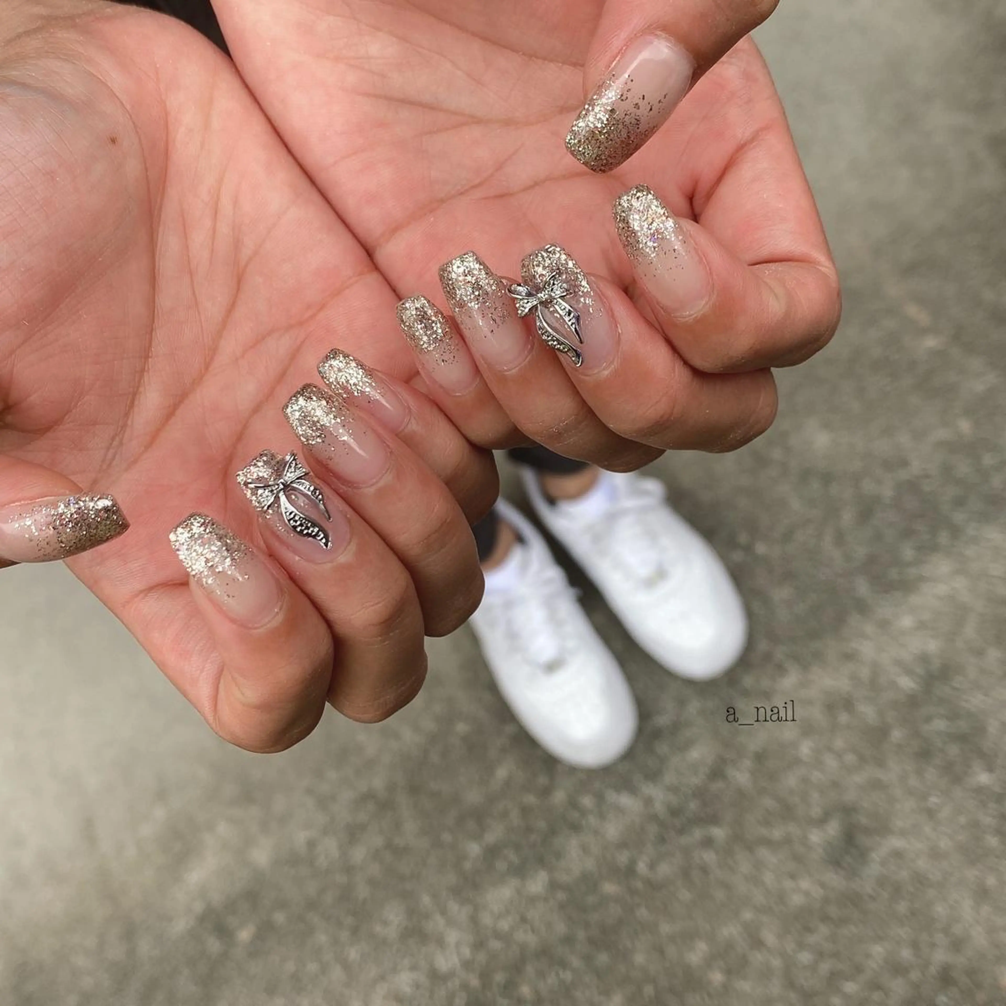 ネイル 菅 恵奈のネイルデザイン