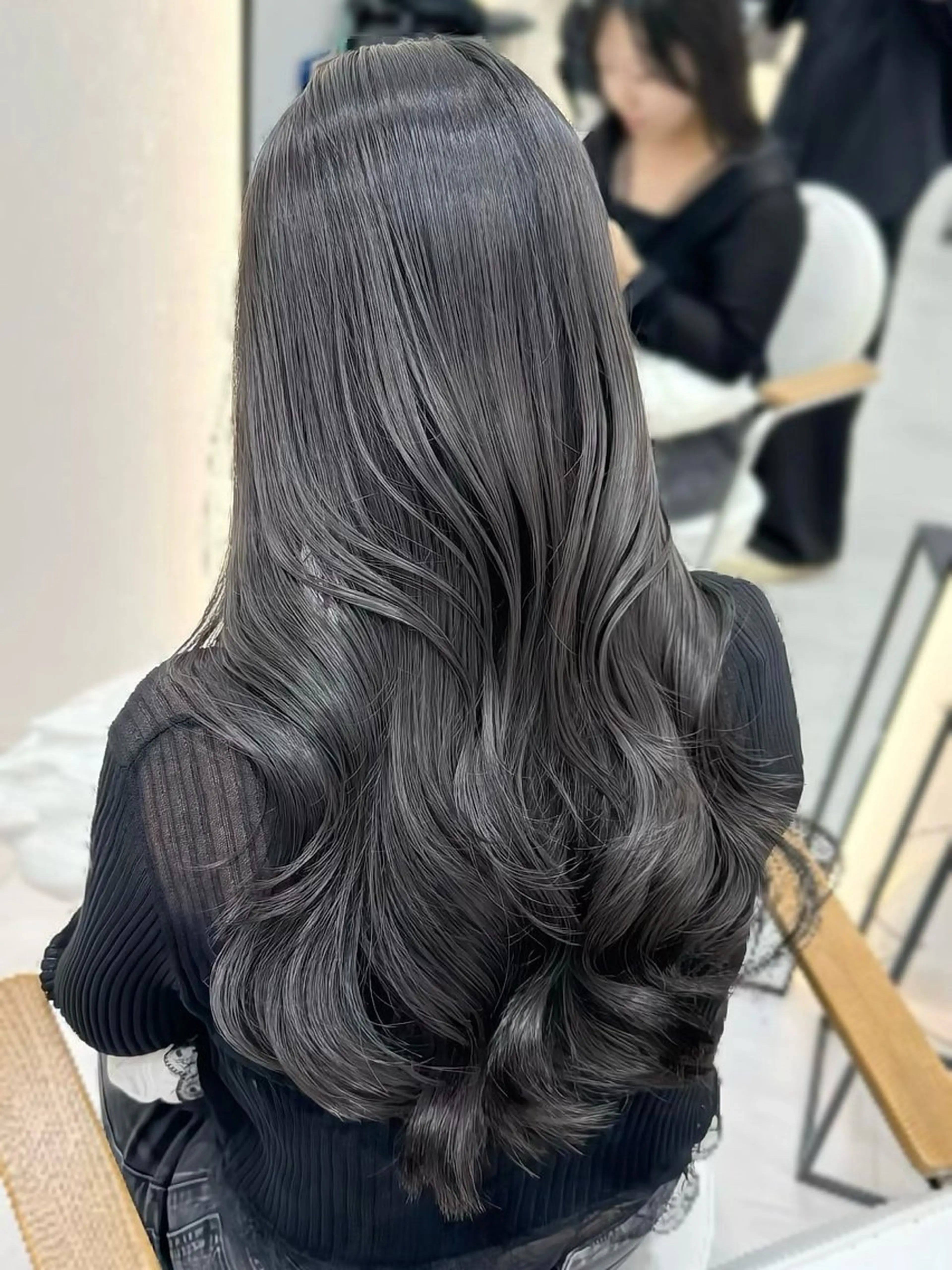 ロング ヘアカラー トリートメント 韓国ヘア🩶侑矢 艶髪透明感/福岡のヘアスタイル