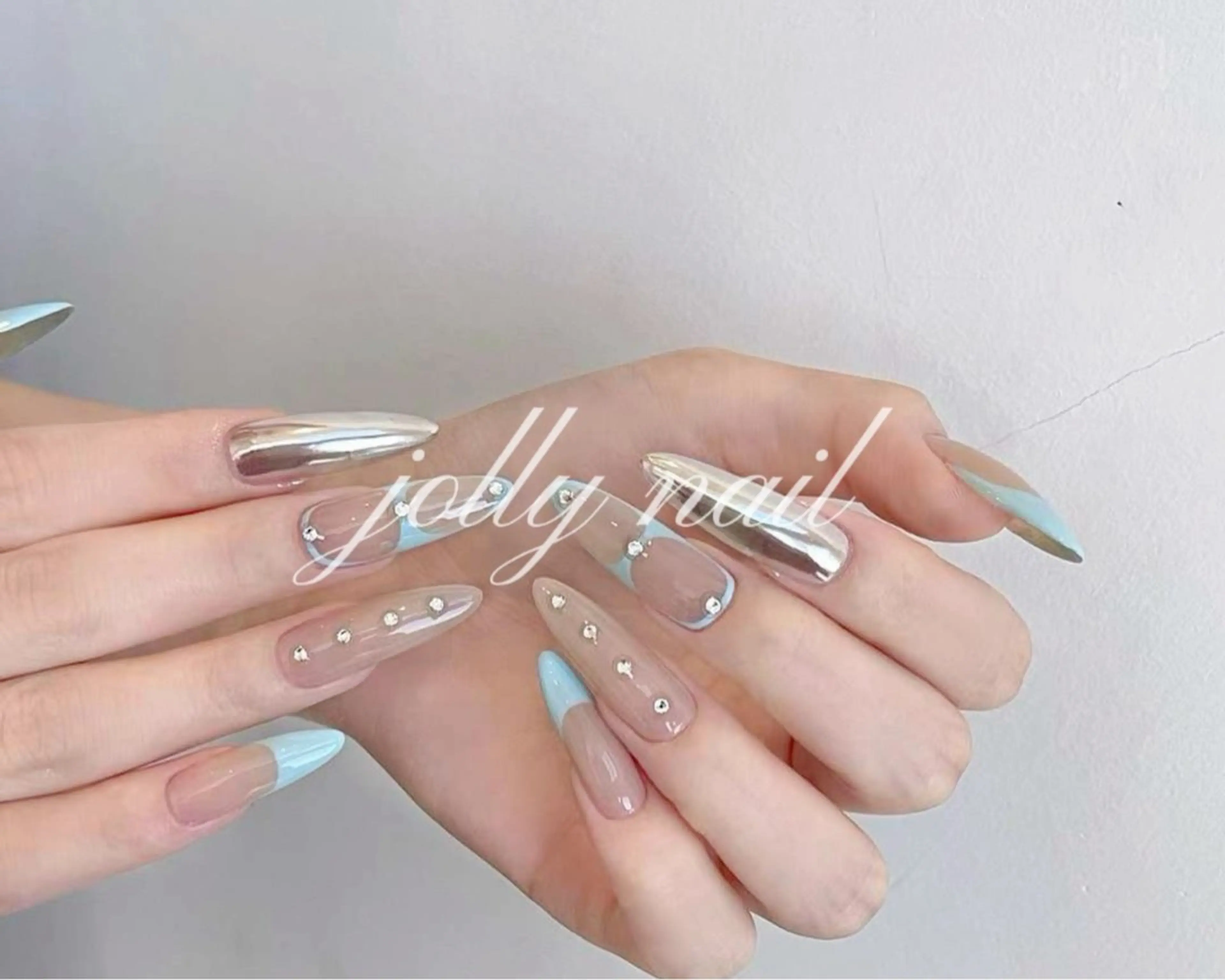 ネイル ハンドネイル Jolly チップ長さだしのネイルデザイン