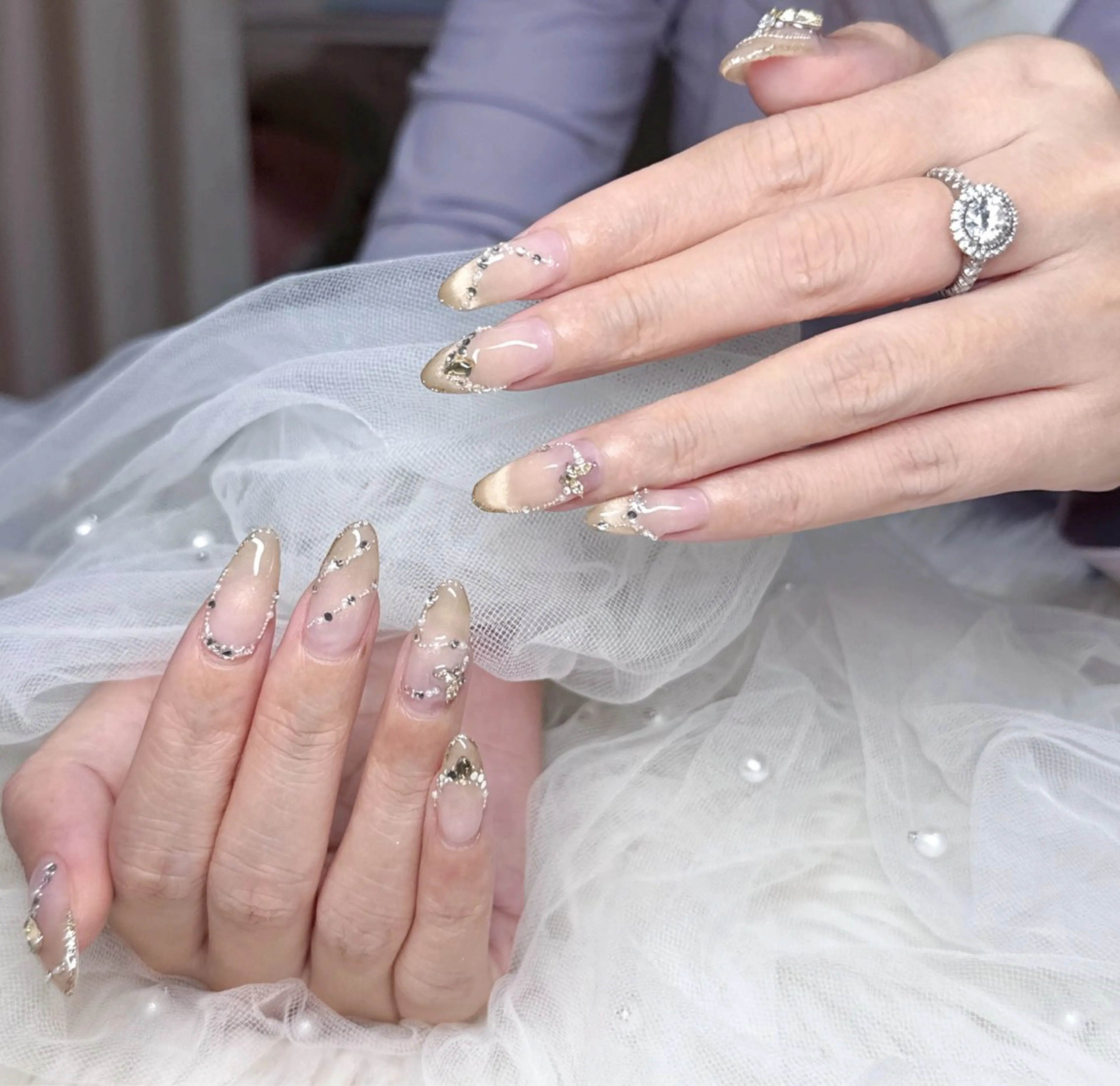 ネイル ハンドネイル &ME Mikoのネイルデザイン