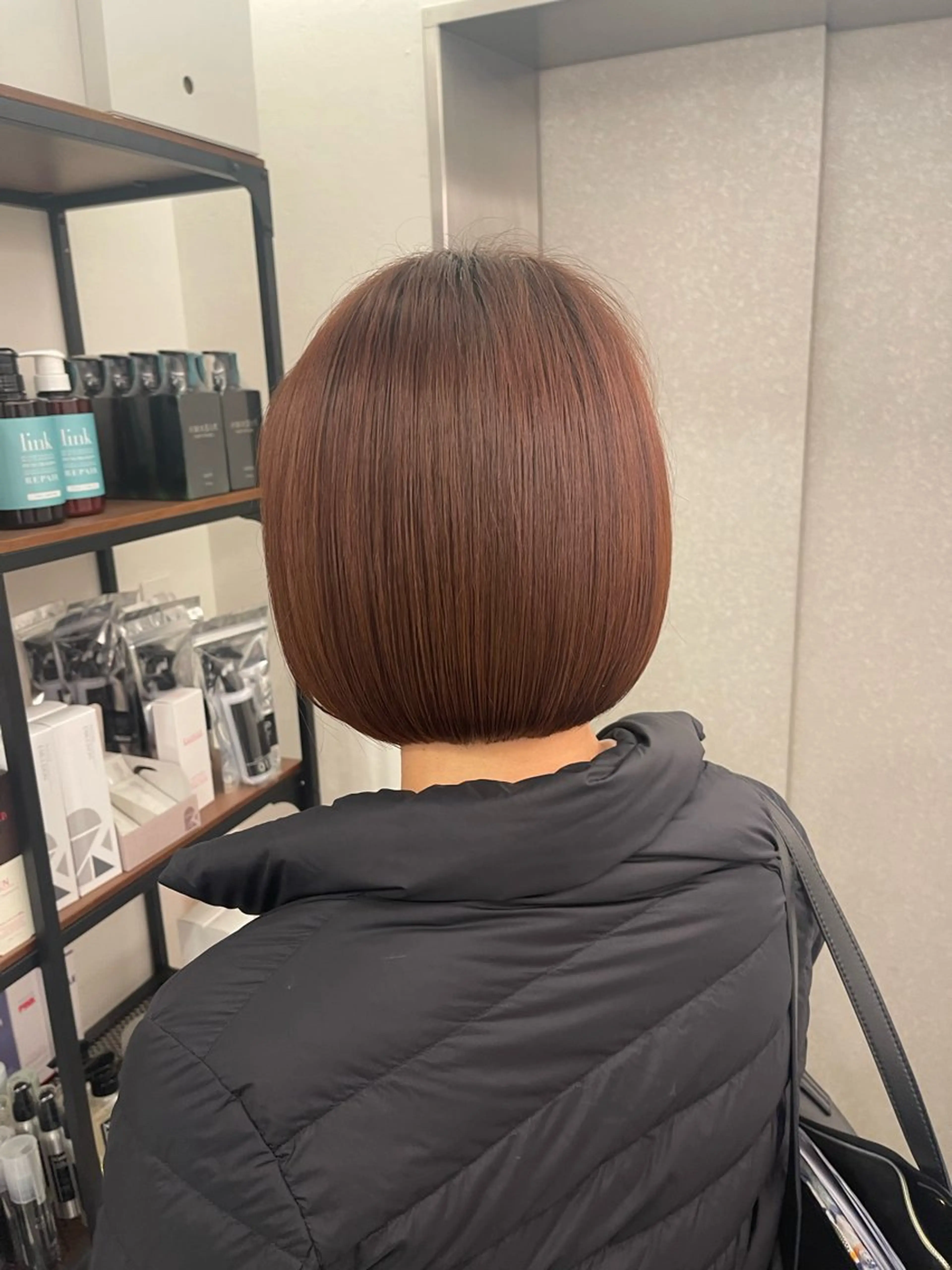 ショート TENSHO ハイトーンレイヤーのヘアスタイル