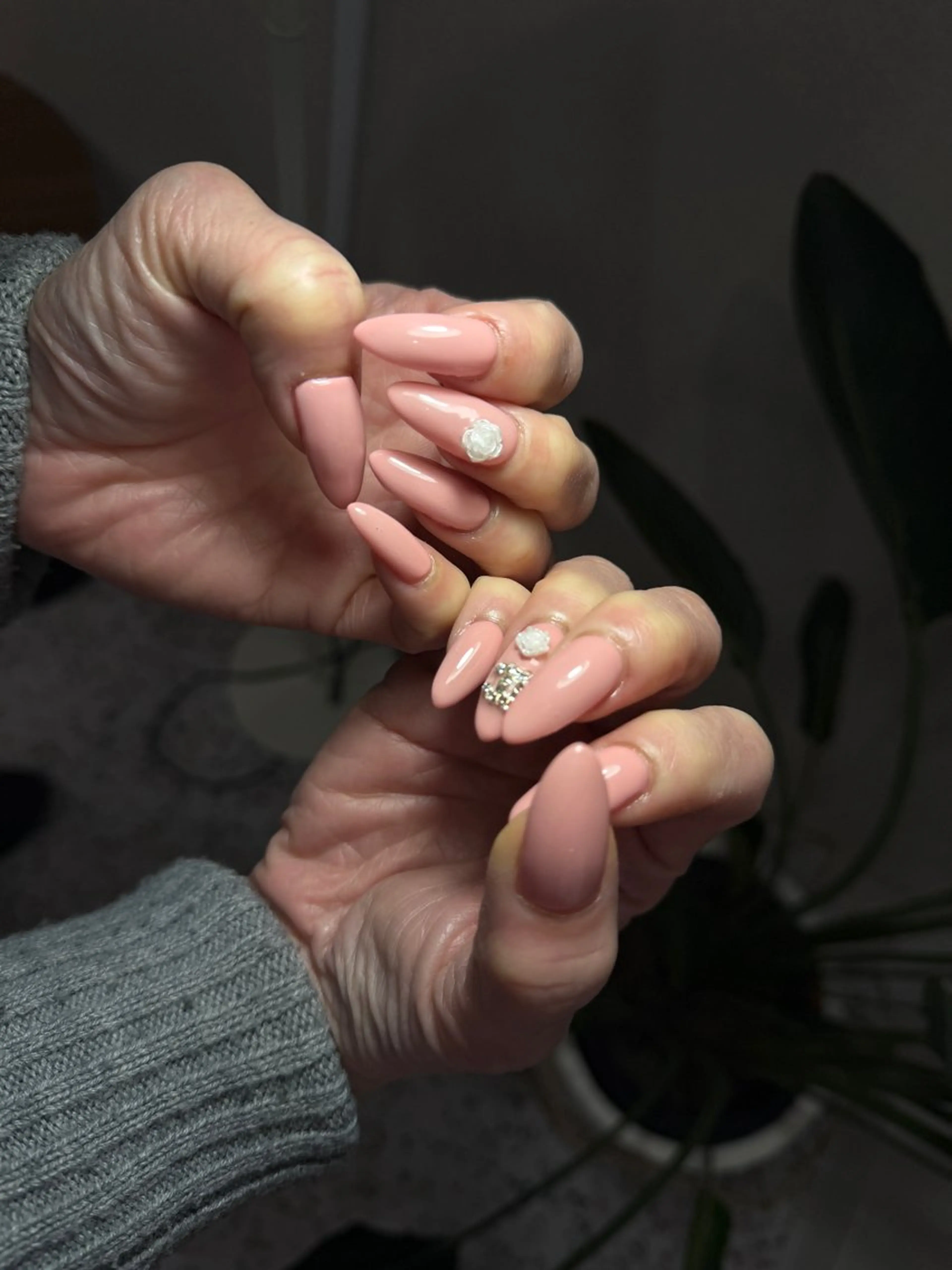 ネイル ハンドネイル snazzy Anzuのネイルデザイン