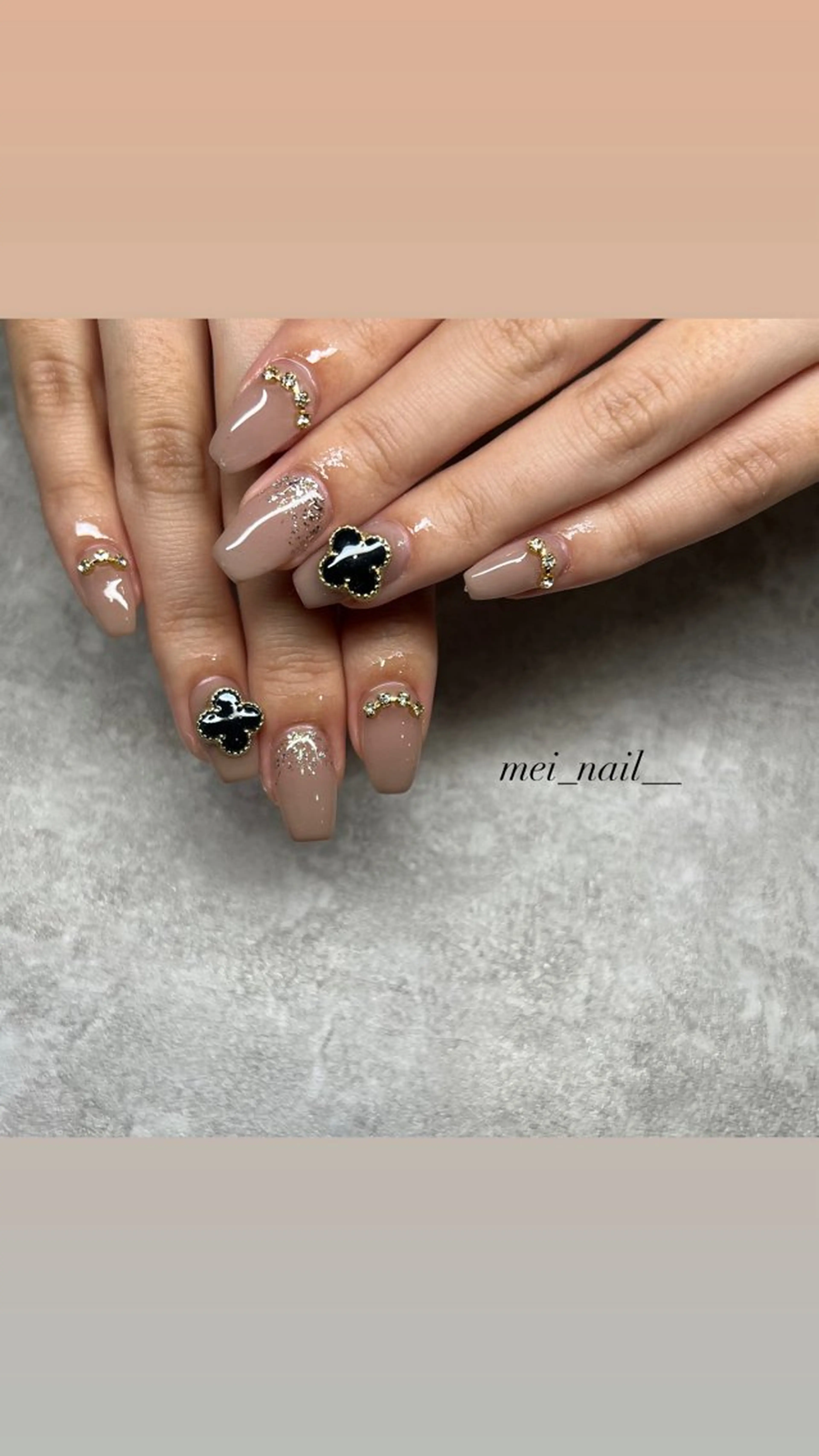 ネイル est nail所属・永山 芽生子のネイルデザイン