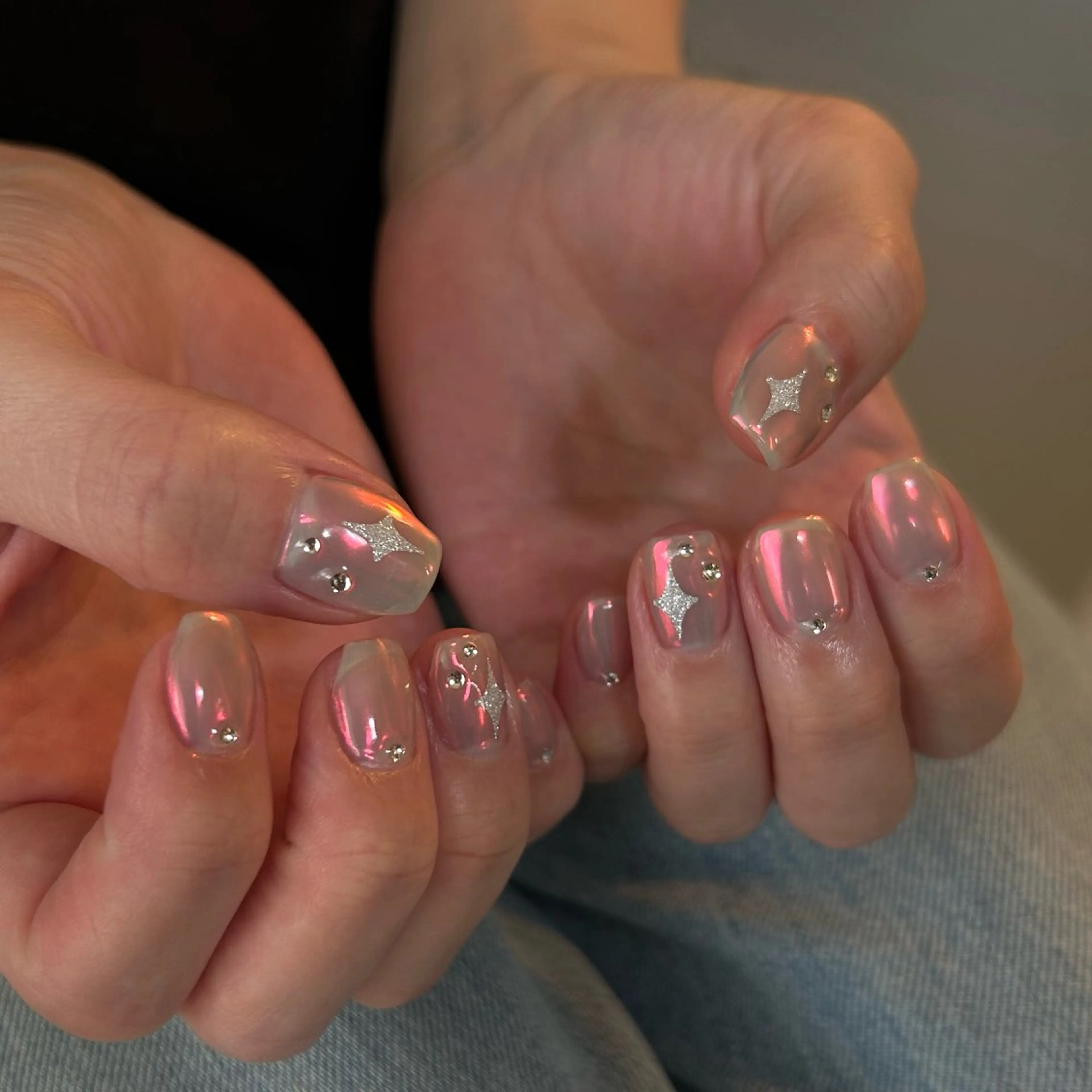 ネイル オーロラネイル lcoco nailのネイルデザイン