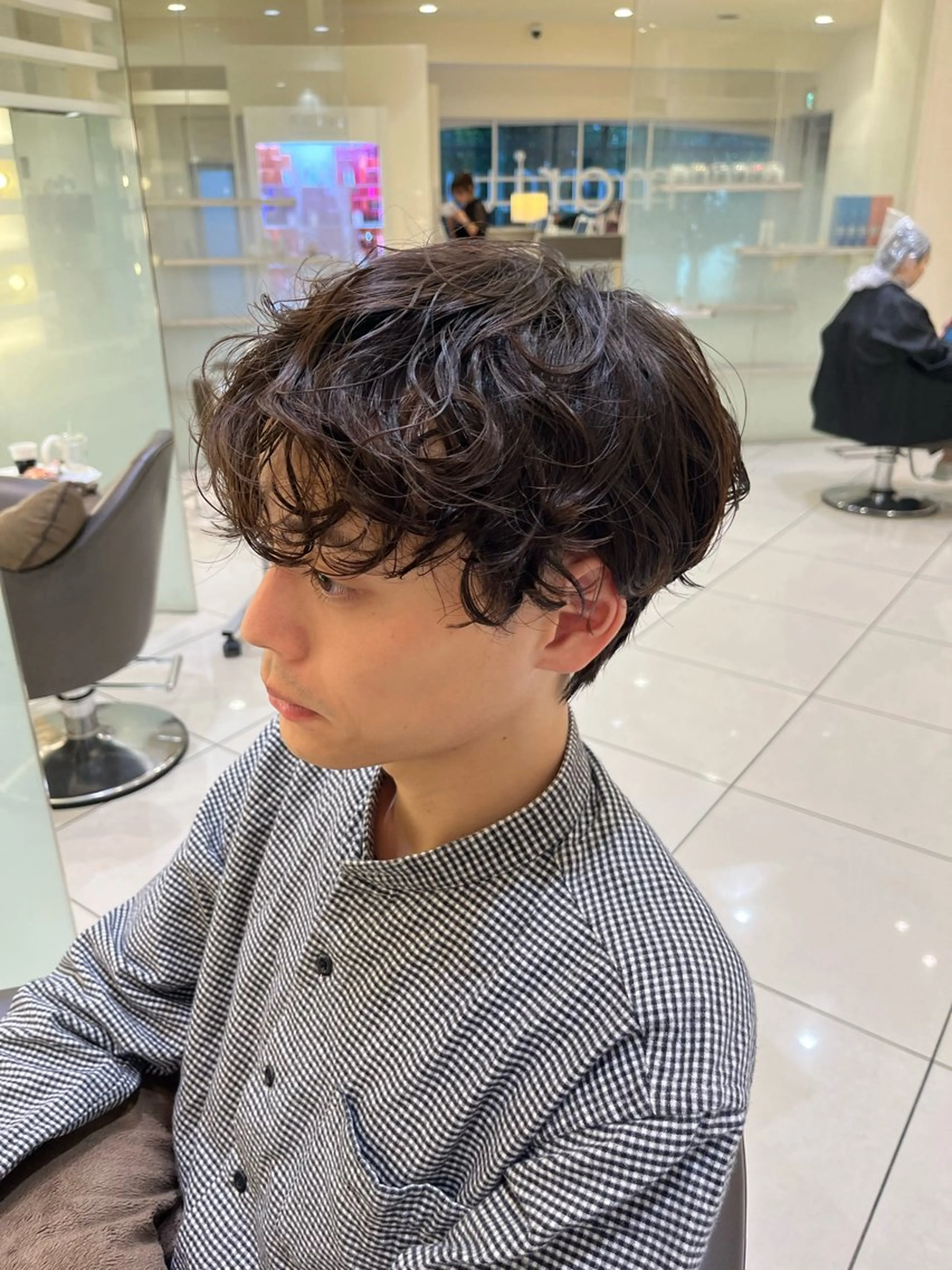 メンズ メンズパーマ カット パーマ トリートメント 銀座メンズ専門🖤 小島奈々のヘアスタイル