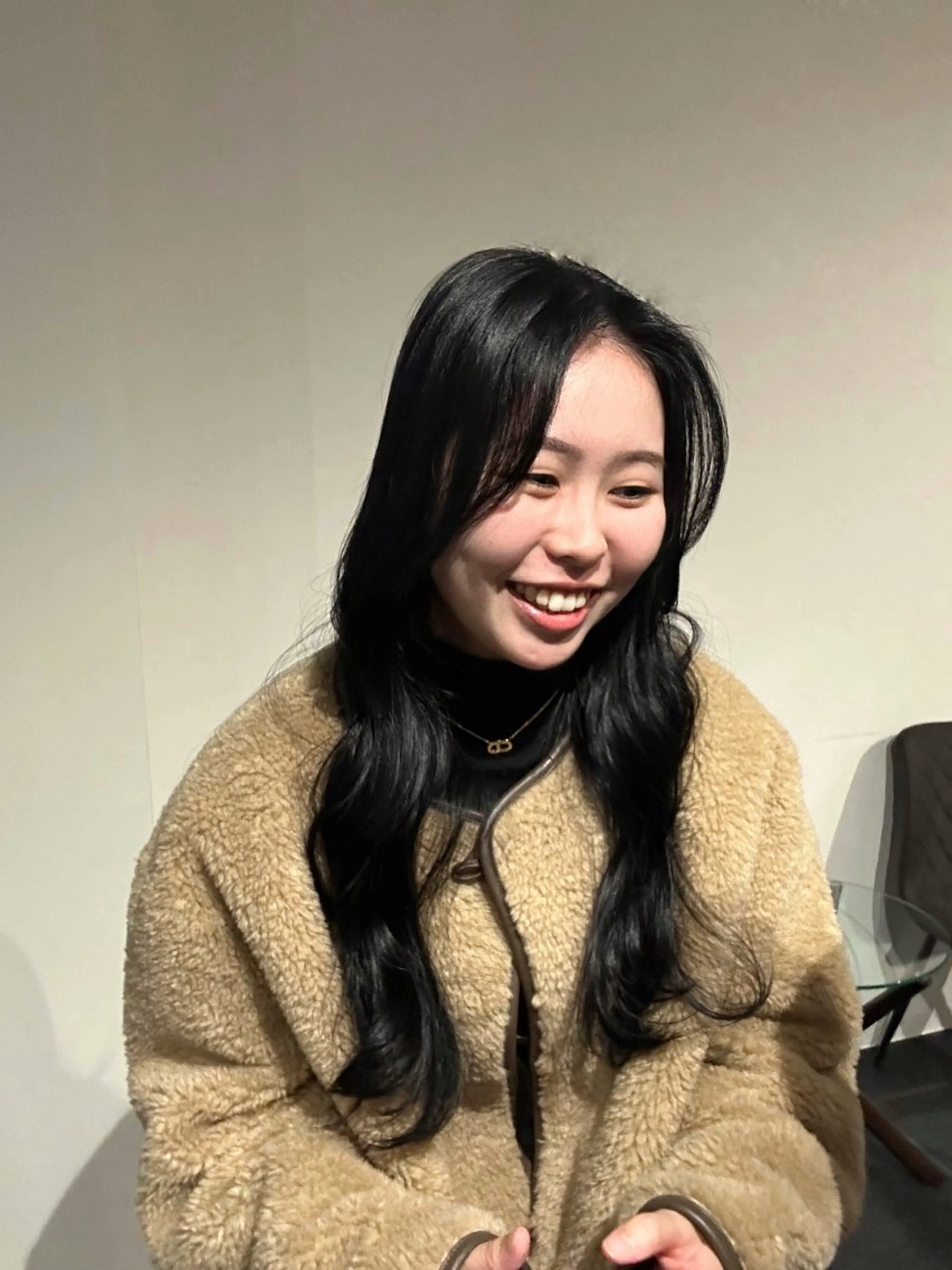 ロング カラー 黒髪 hinano ヒナノのヘアスタイル