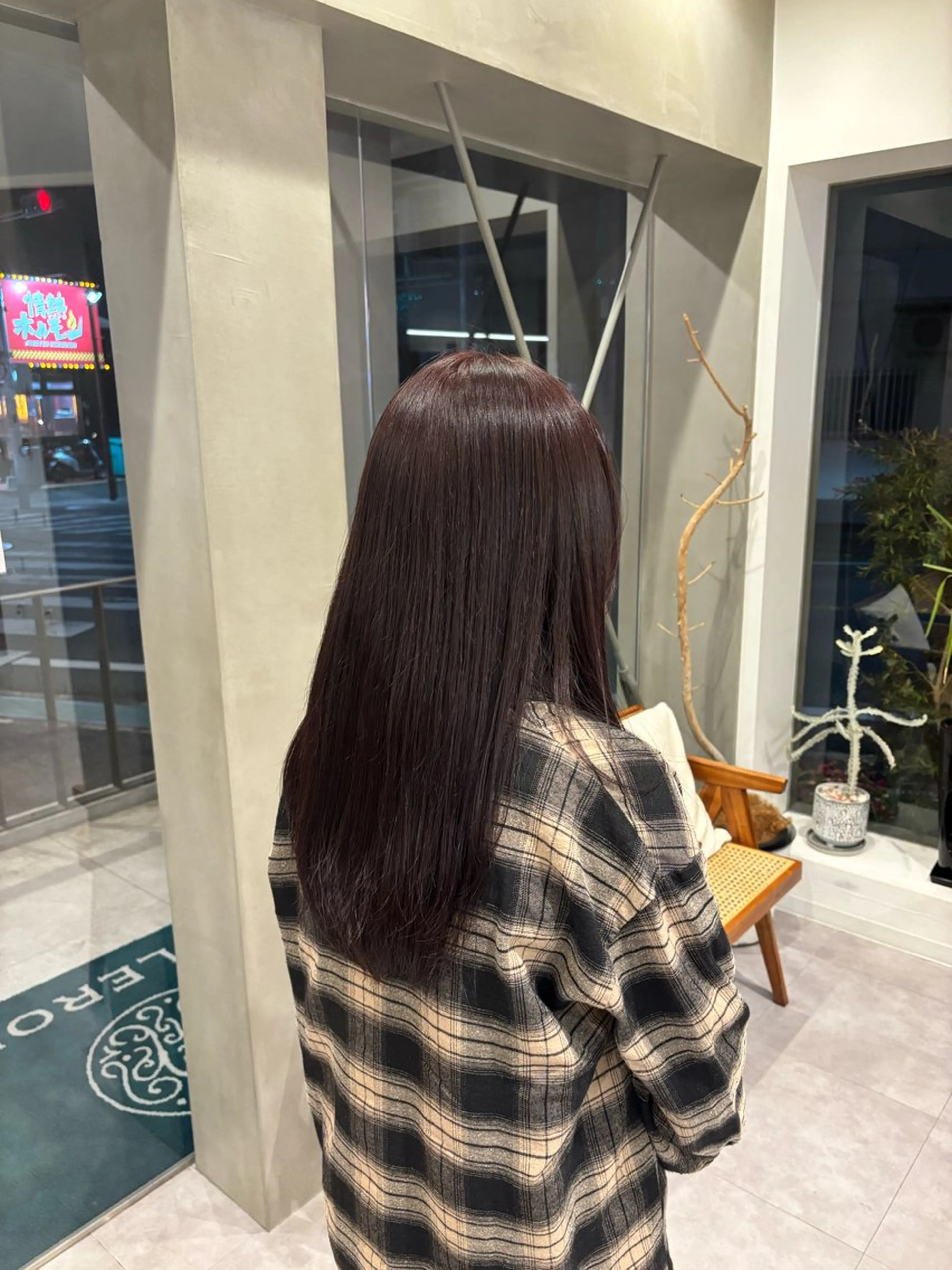 ロング AILERON by mahae所属・エルロン 栢原のヘアスタイル