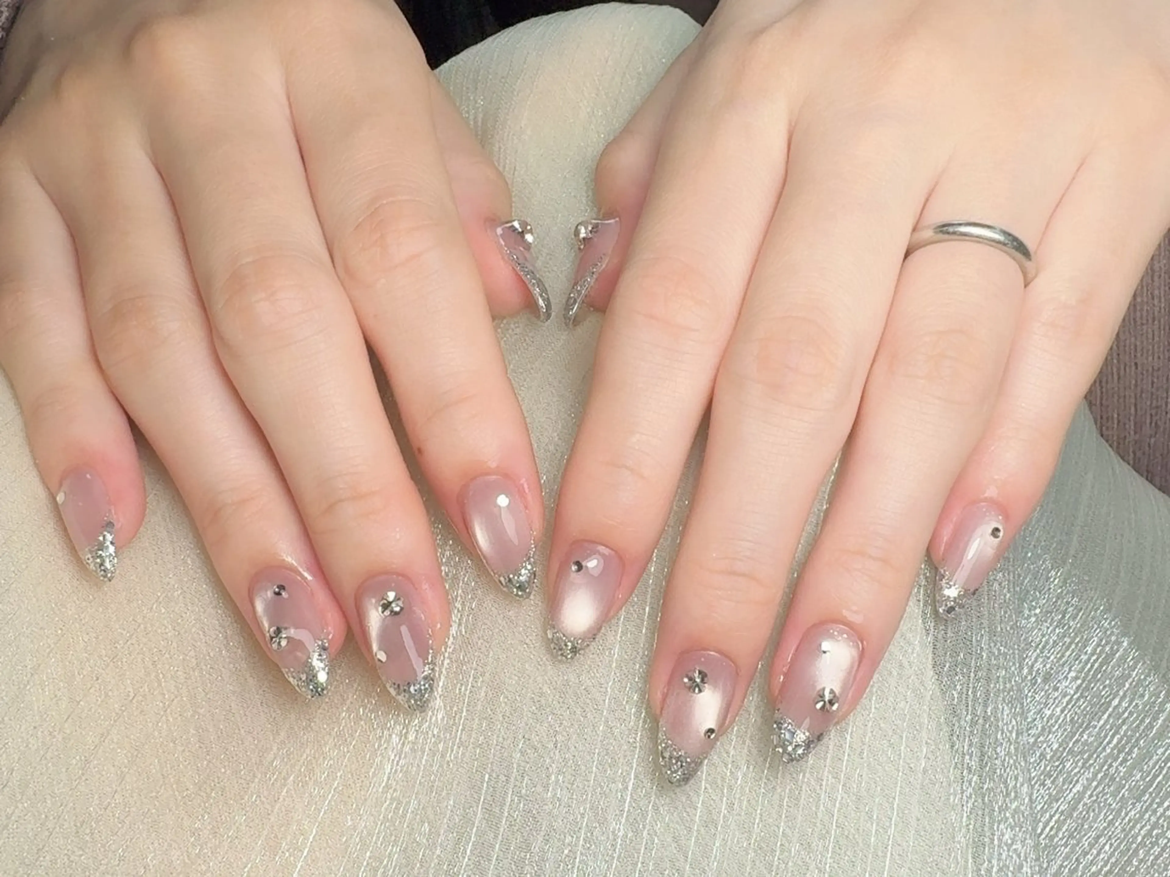 ネイル ハンドネイル Yuxi Beauty salon 【ユーシィー ビューティ サロン】所属・ユーシーネイルサロン 池田公園店のネイルデザイン