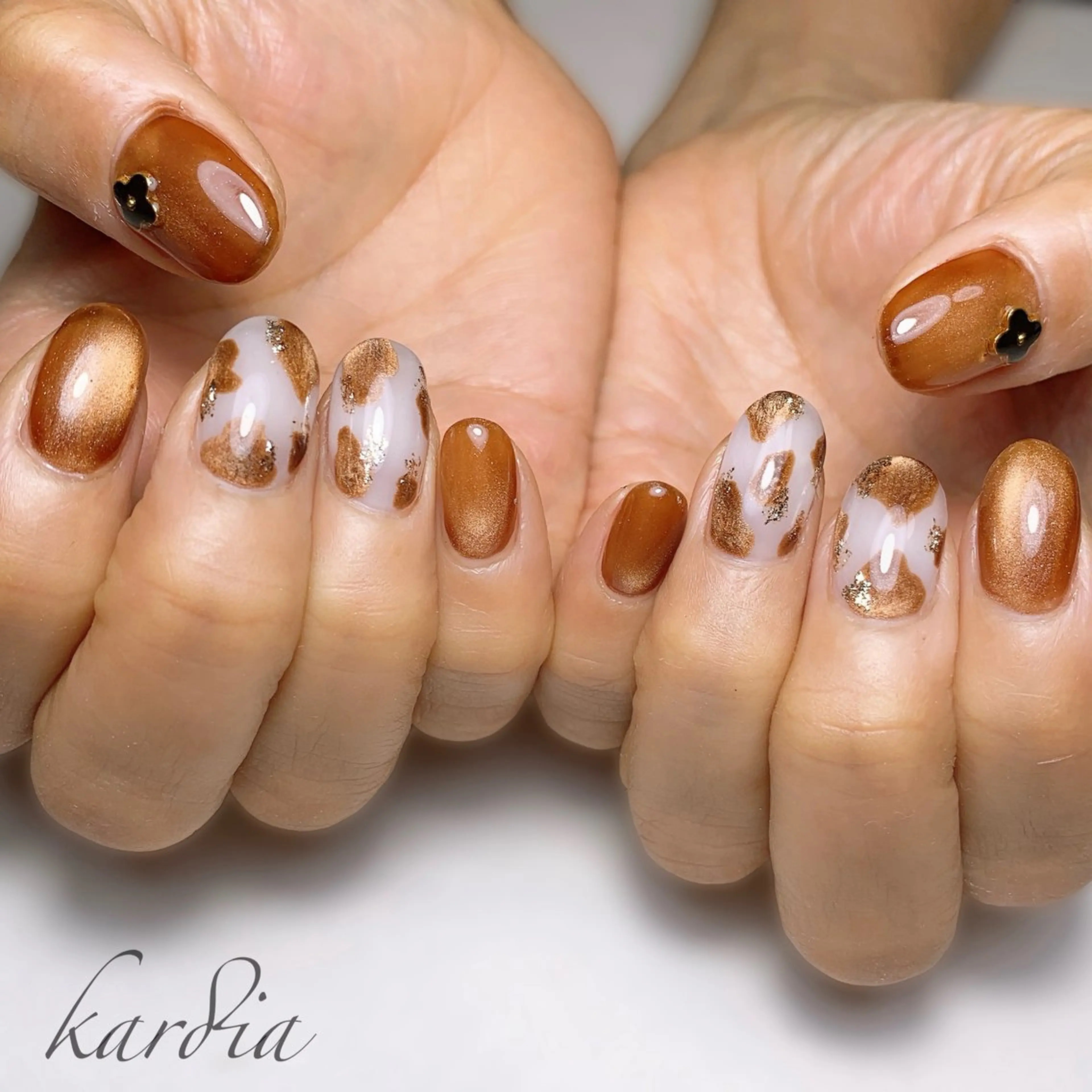 ネイル ハンドネイル καρδιά -ｶﾙﾃﾞｨｱ-のネイルデザイン