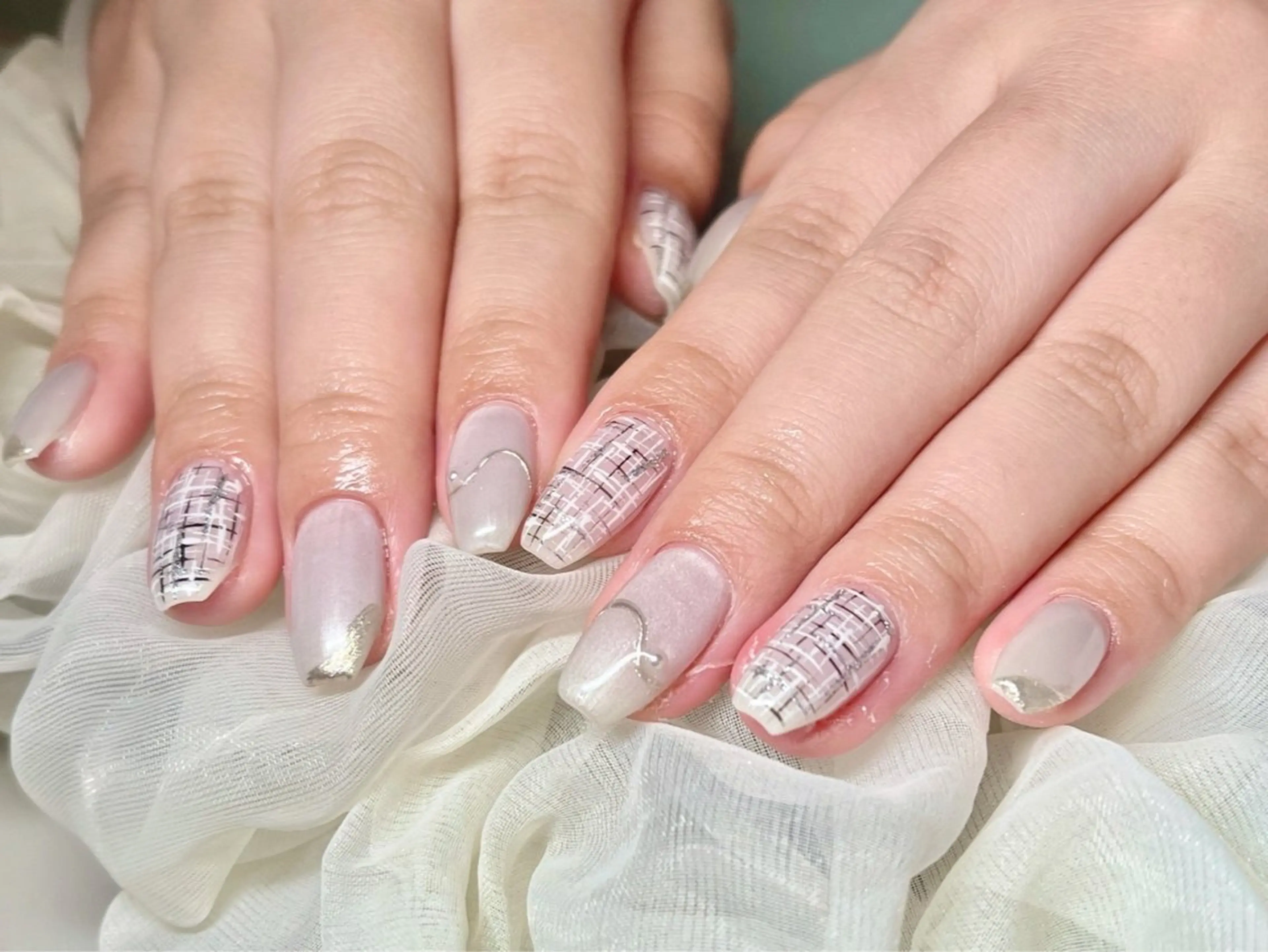 ネイル 成人式 長さ出し フレンチネイル ジェルネイル グラデーション ハンドネイル Nail&eye Belire 新宿のネイルデザイン