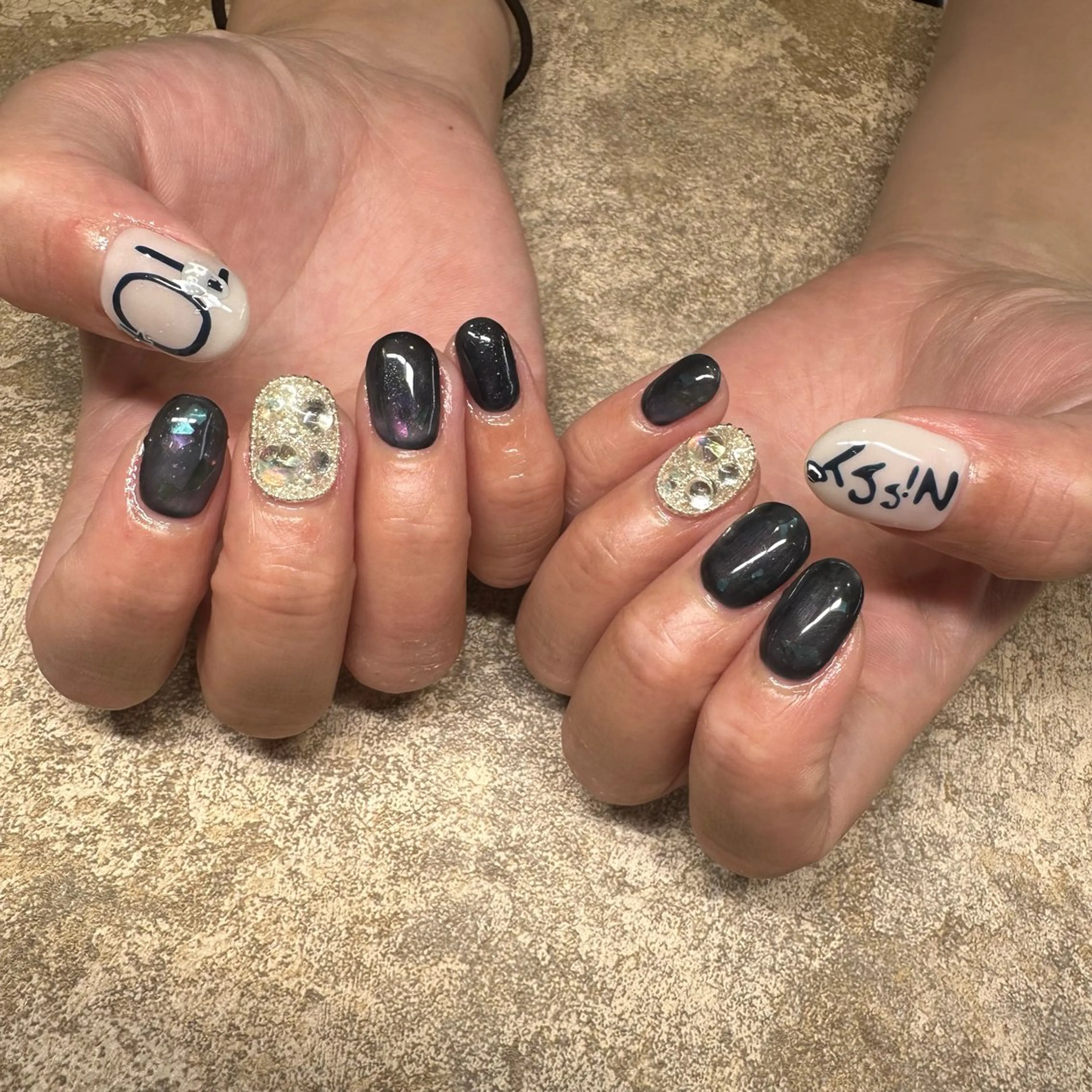 ネイル ハンドネイル Risa　/ EARTH小山のネイルデザイン