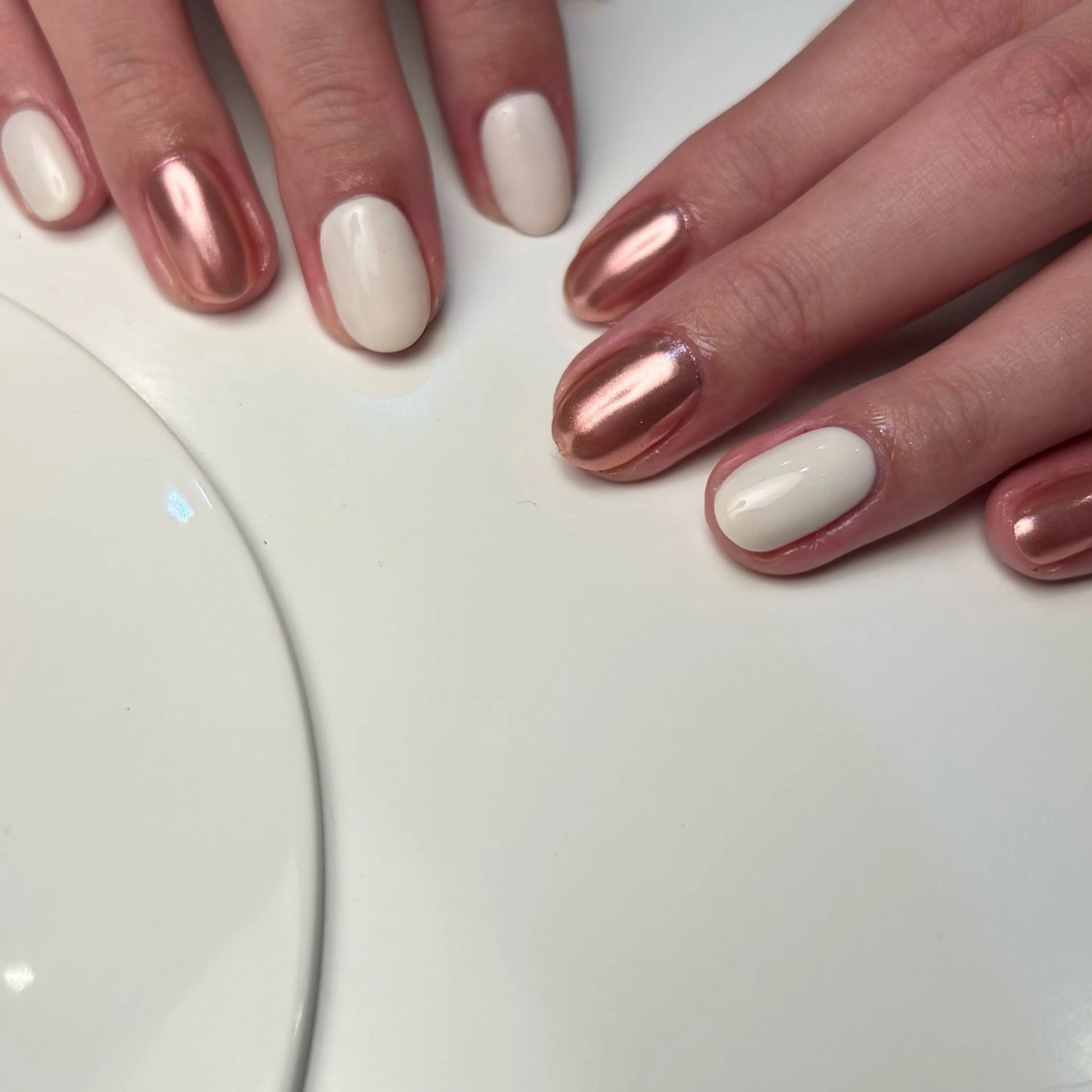 ネイル ミラーネイル ワンカラーネイル Yumi 広尾|恵比寿ネイルのネイルデザイン