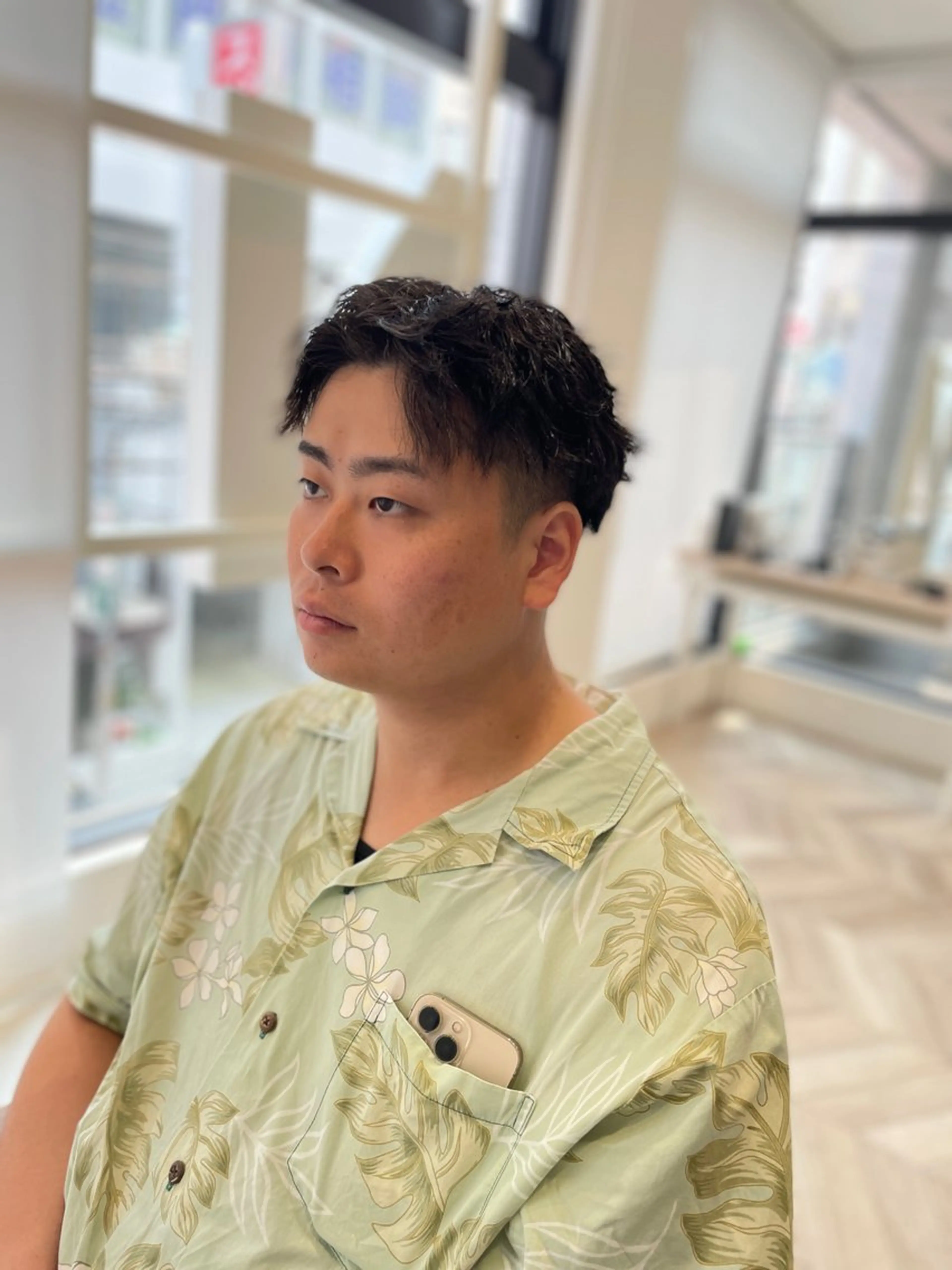 ショート メンズ メンズパーマ 刈り上げ カット パーマ メンズパーマ/カット / 古川　諒のヘアスタイル