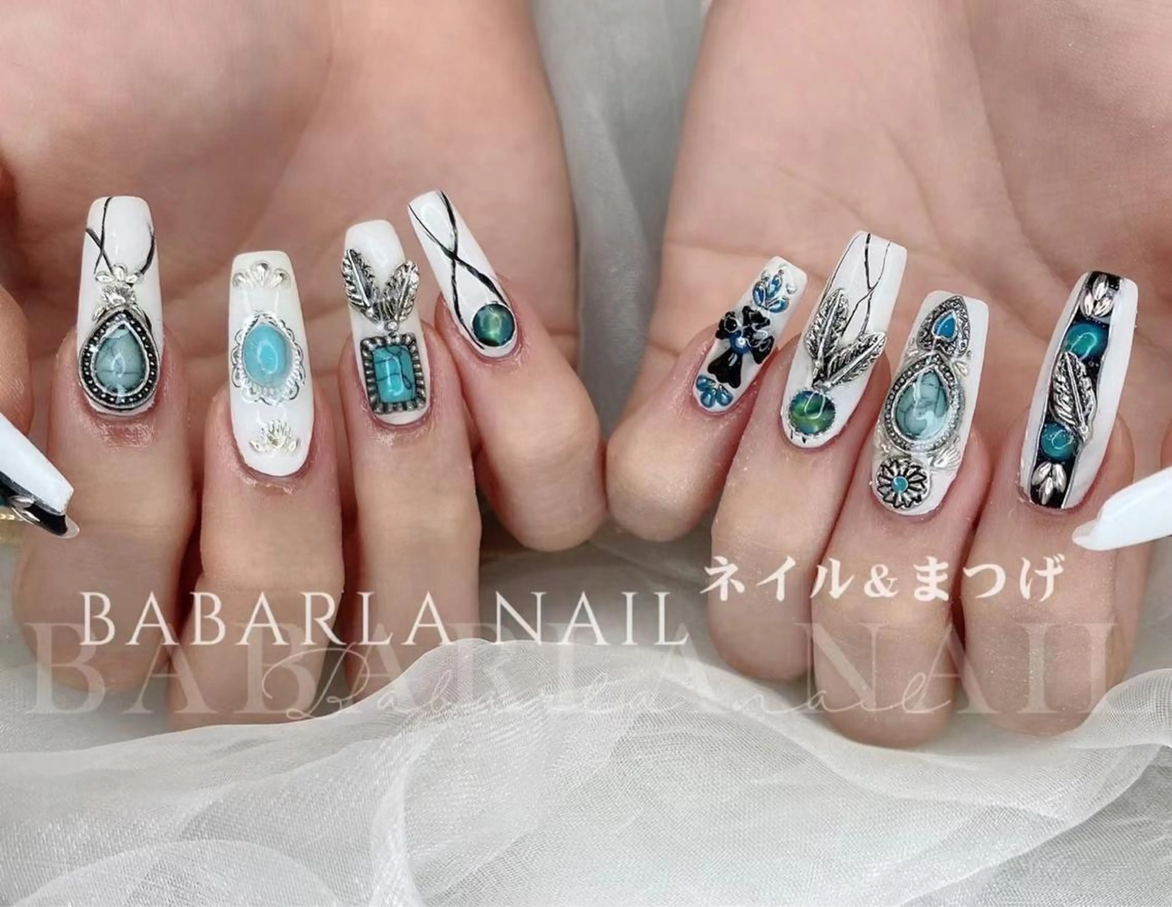 ネイル シルバー Babarla Nailのネイルデザイン