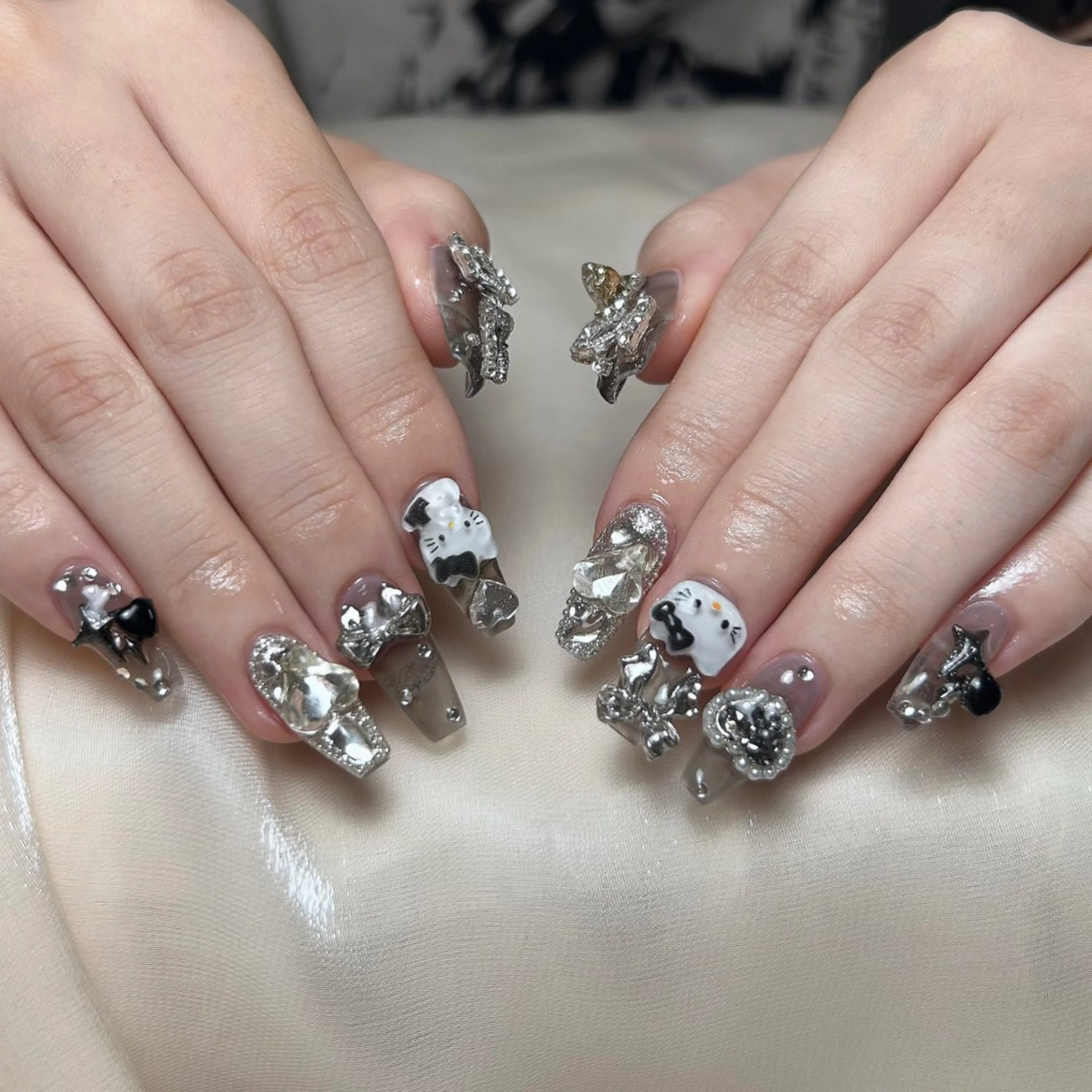 ネイル Maggie Nail🦩のネイルデザイン