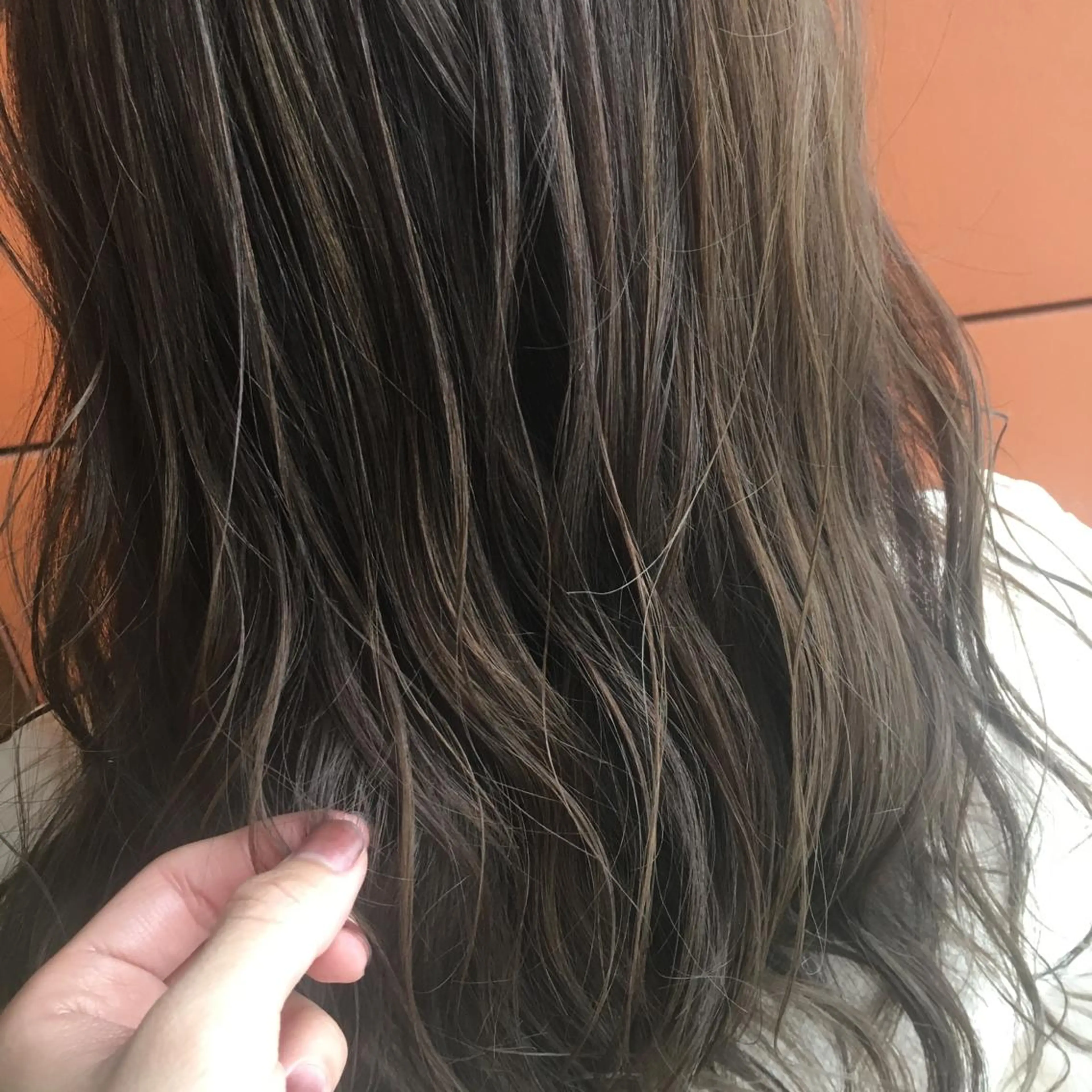 ロング カラー Minori【ミノリ】所属・井手 孔介のヘアスタイル