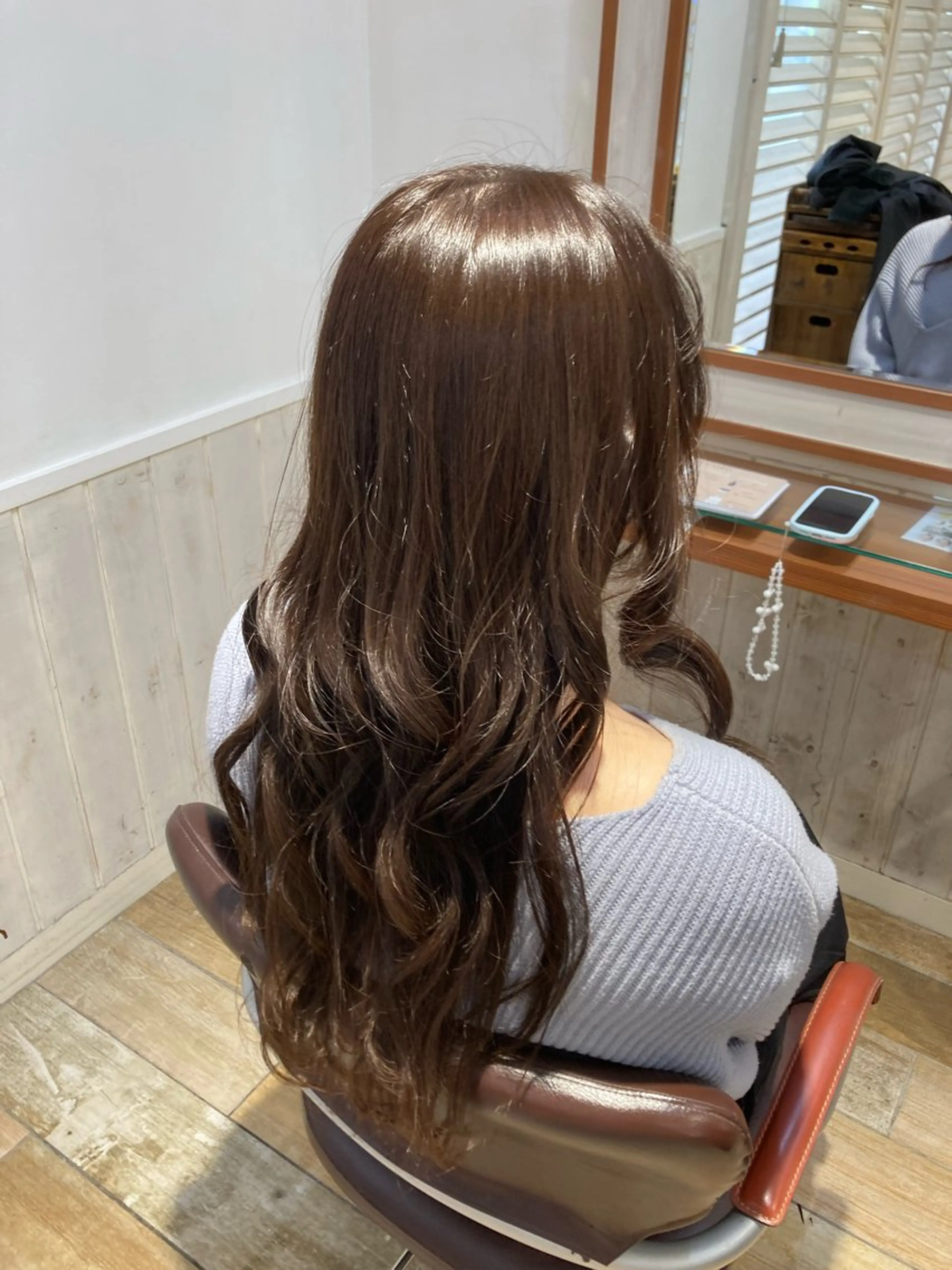 ロング カラー ベージュカラー ブリーチ ブリーチなしカラー 🫧ゆうき🪽 髪質改善/ハイライトのヘアスタイル
