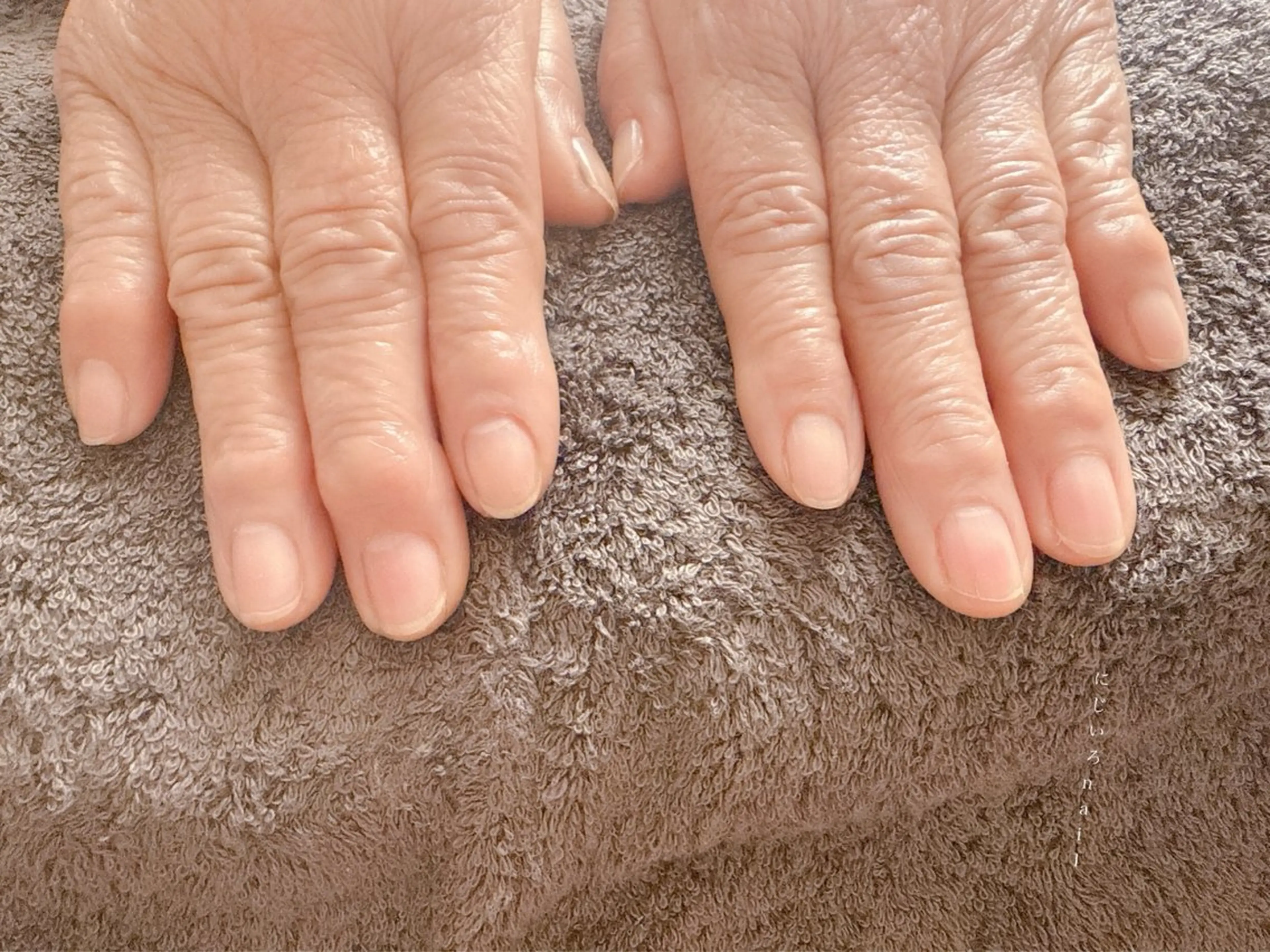 ネイル にじいろ nailのネイルデザイン